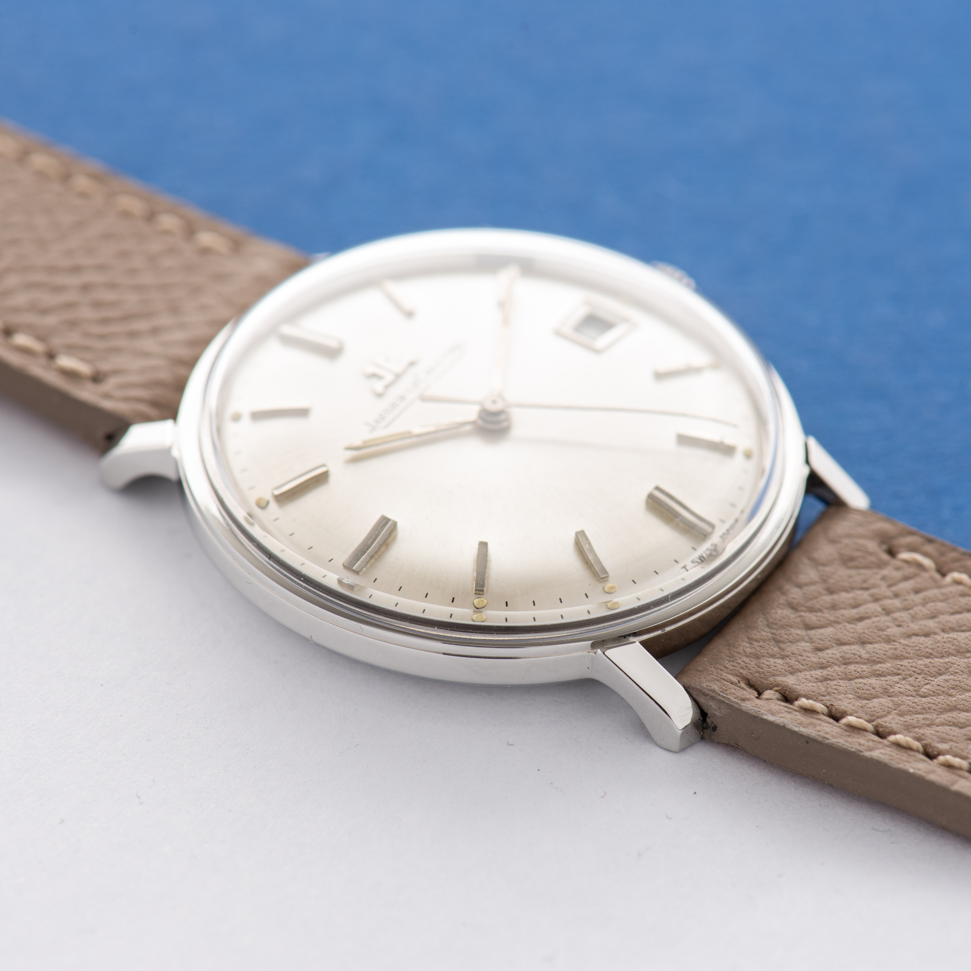 Vue de Jaeger LeCoultre Dress Watch Centre Seconds Monobloc k886
