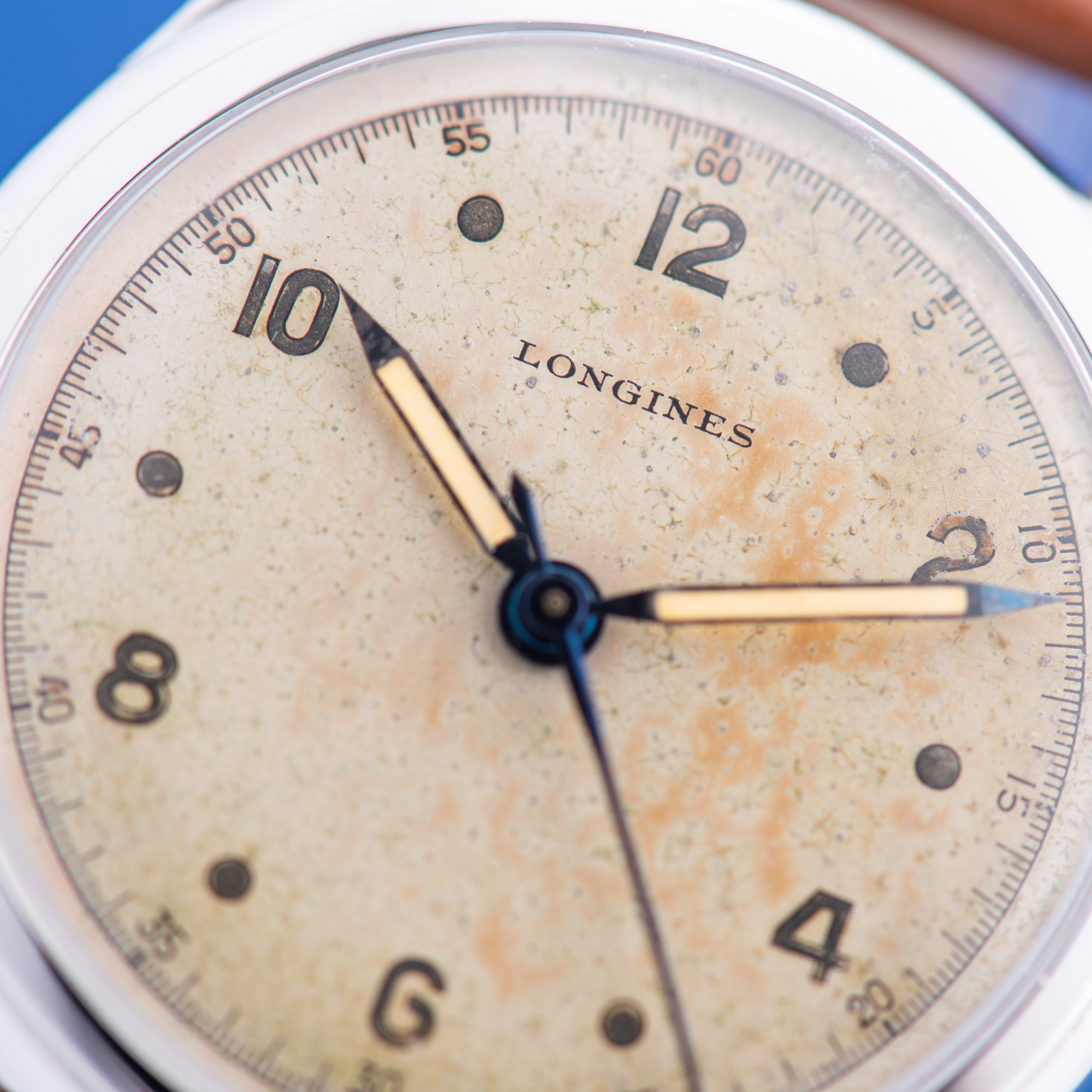 Vue de Longines Dress Watch Centre Seconds 1940s Réf 6099