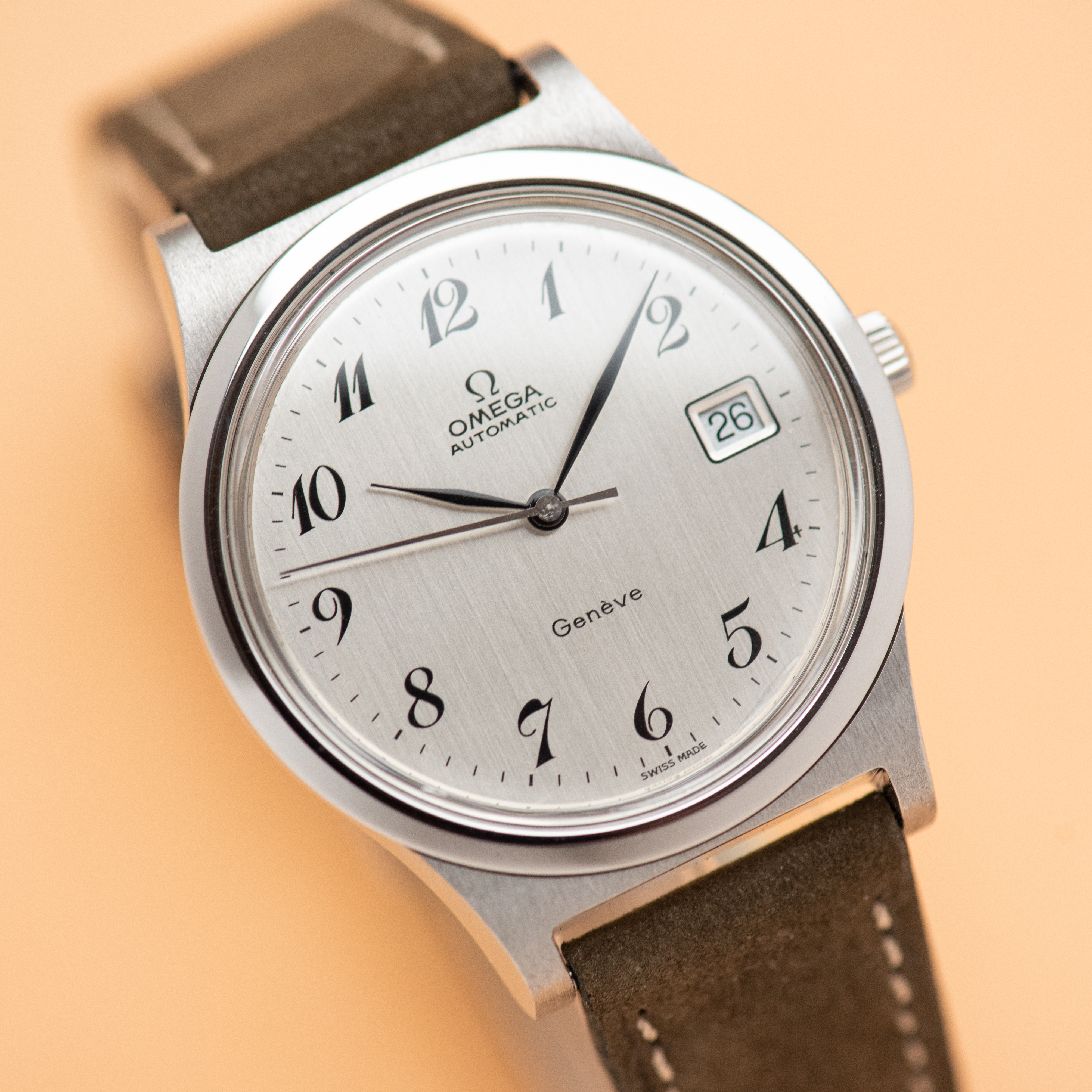 View of Omega Genève Automatic Date Breguet Dial Réf 166.0168 from 173