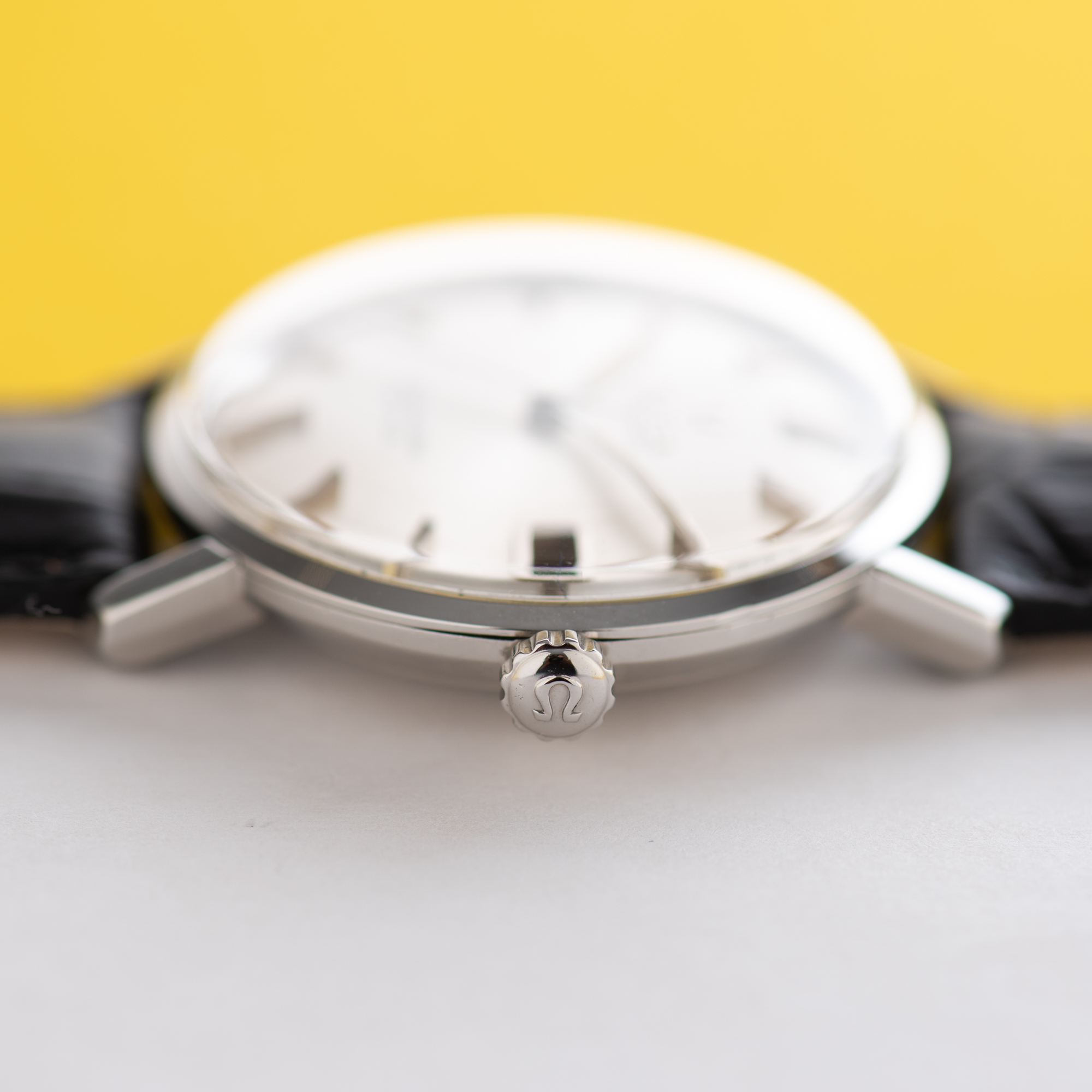 Zicht op Omega Seamaster De Ville Automatic Datum Ref 166.020