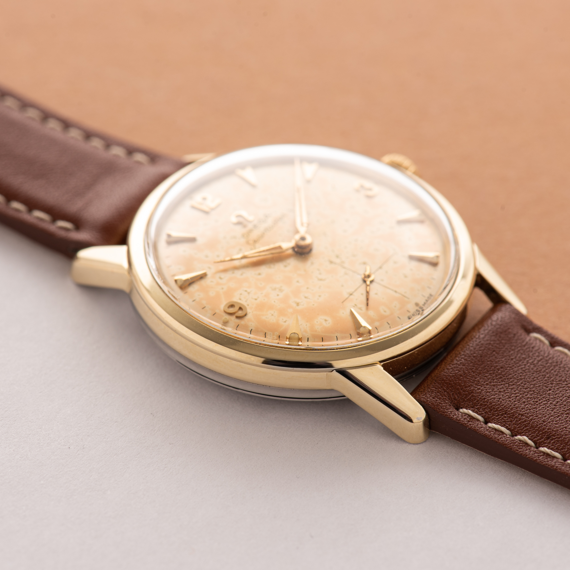 View of Omega Seamaster Jumbo Dress Small Sub Second Patina Dial from 1961 Réf 14389