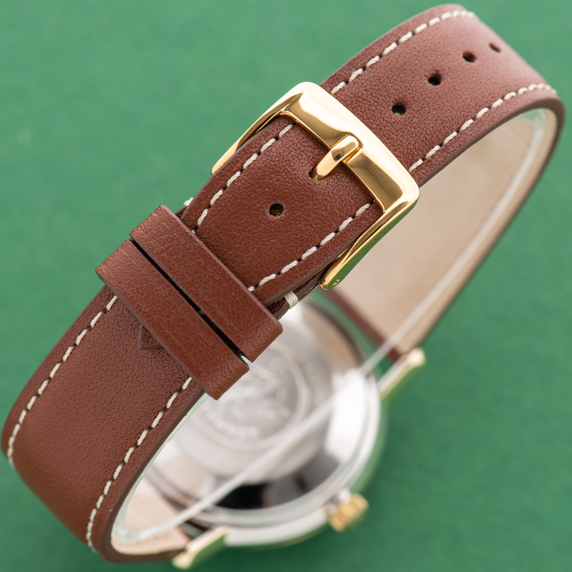 Zicht op Omega Seamaster De Ville Automatic Gold/Steel Ref 165.020