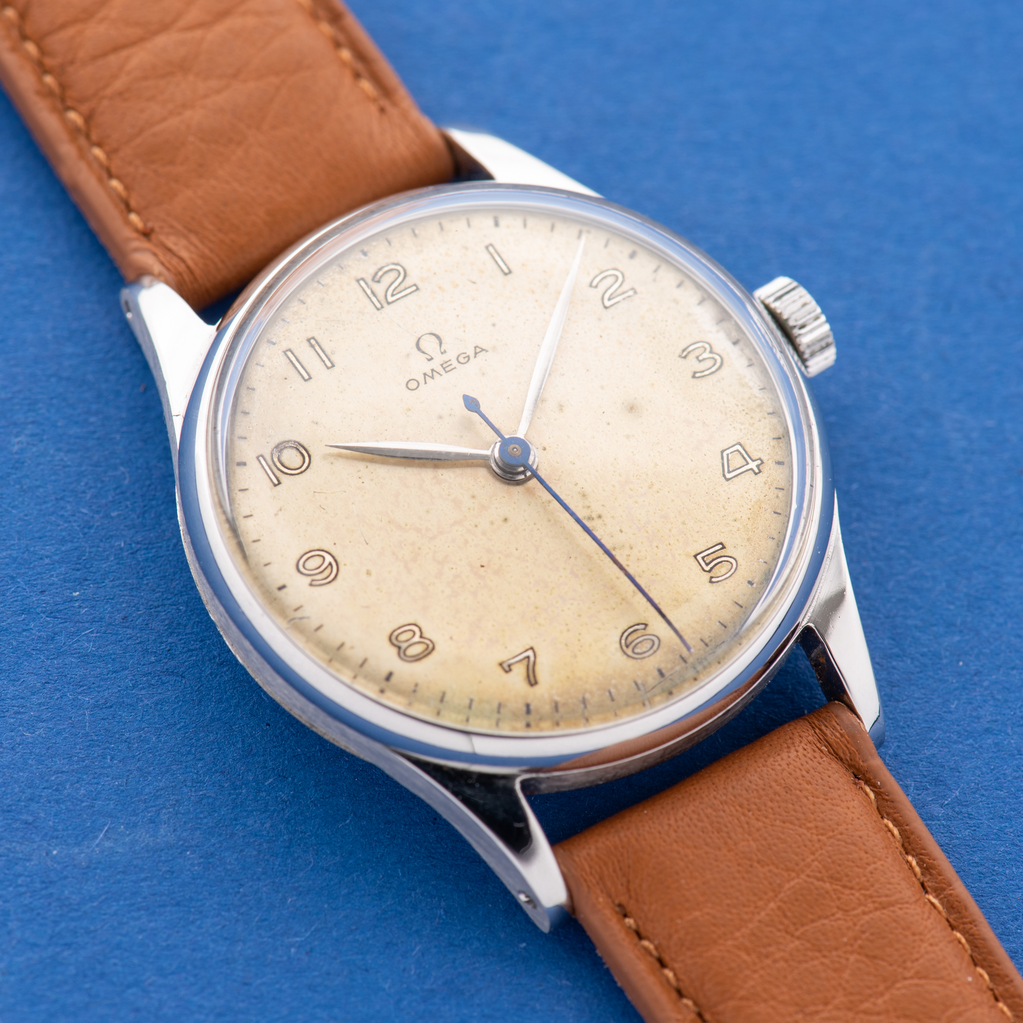Vue de Omega Dress Watch Centre Seconds cal 30T2PC from 1947 Réf 2391