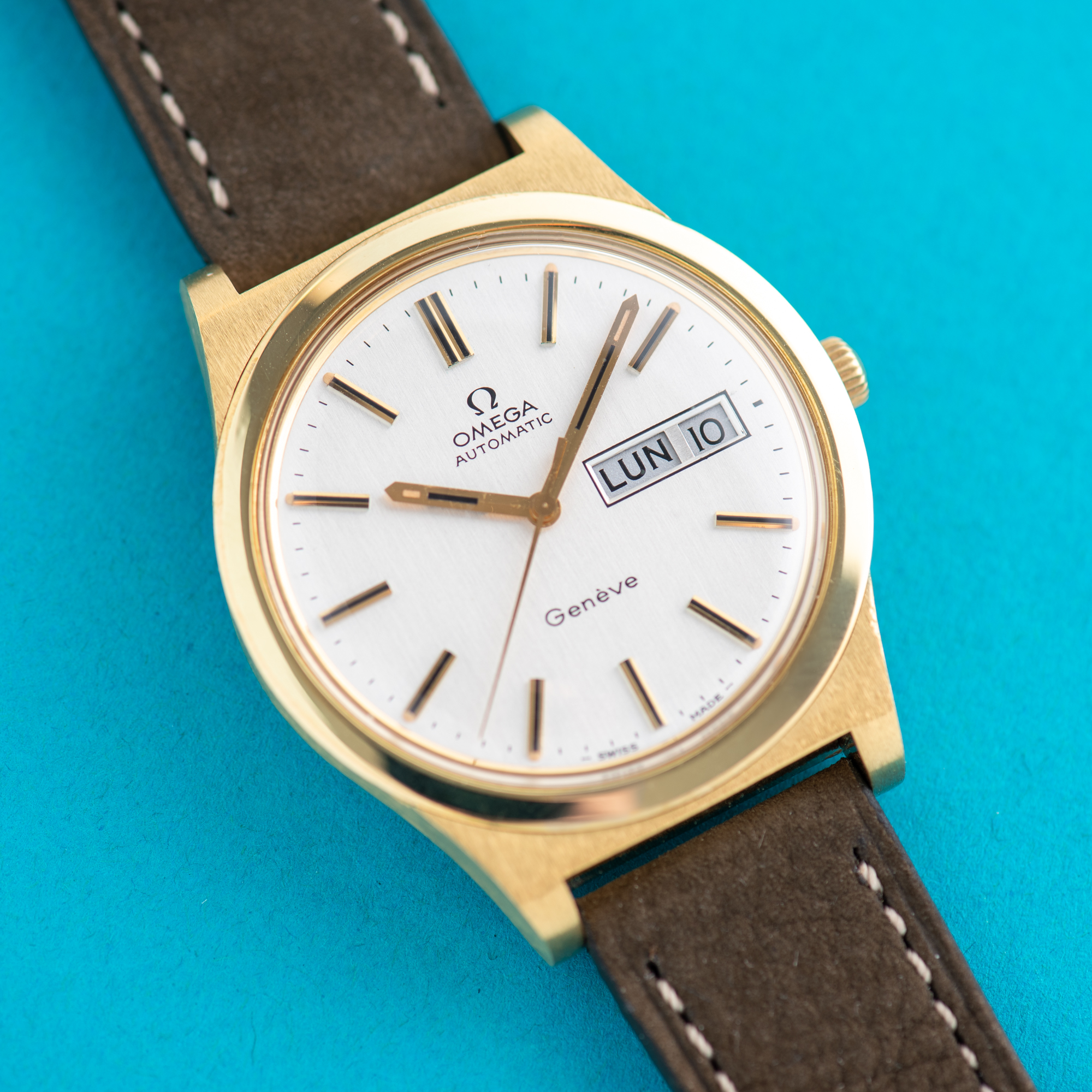 Zicht op Omega Genève Dag Datum Automatisch Cal 1022 Ref 166.069