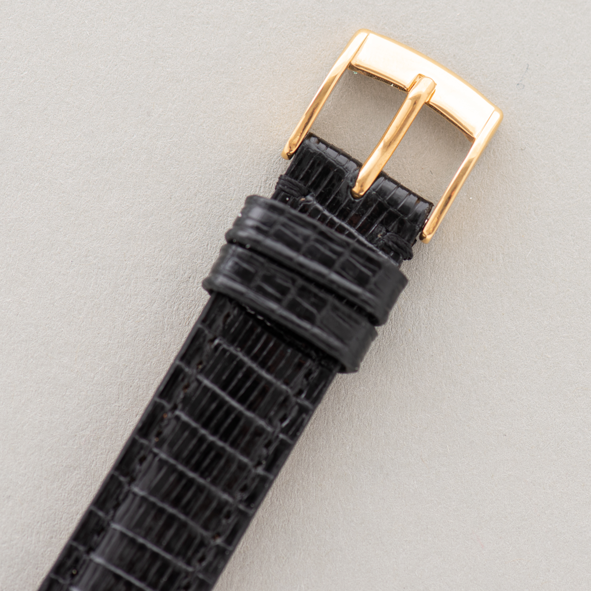 Vue de Cartier Must de Tank Vermeil Quartz Breguet Dial Réf 5057001