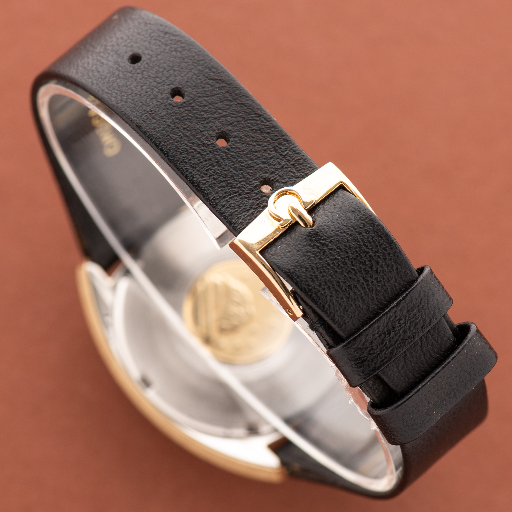 Vue de Omega Constellation Chronometer C-shape 14K Gold capped from 1966 Réf 168.017
