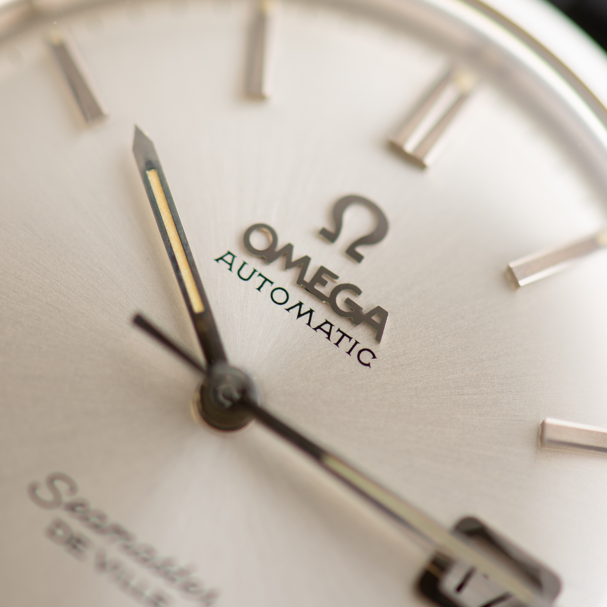Zicht op Omega Seamaster De Ville Automatic Datum Ref 166.020