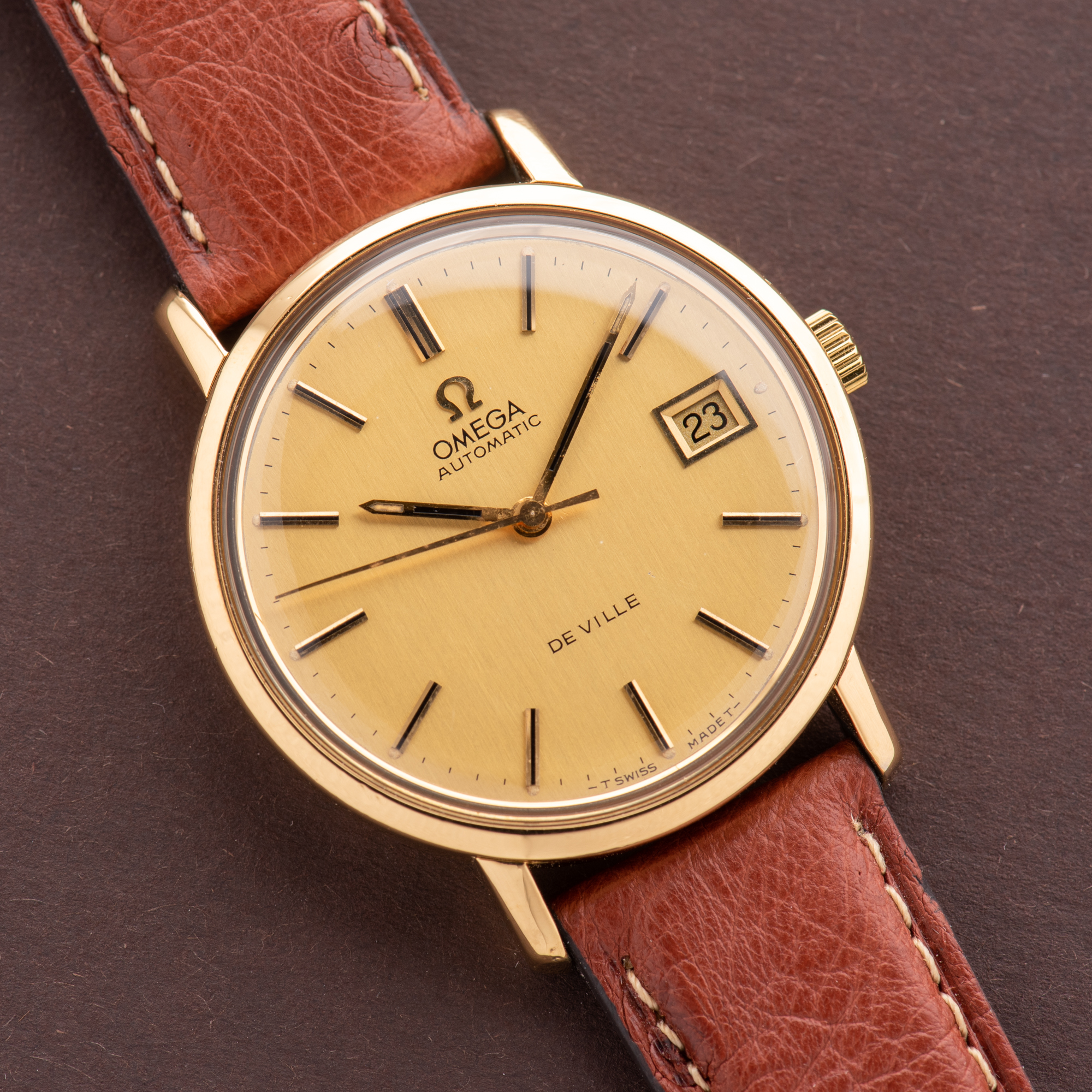 View of Omega Geneva Automatic Date ref 166.0161