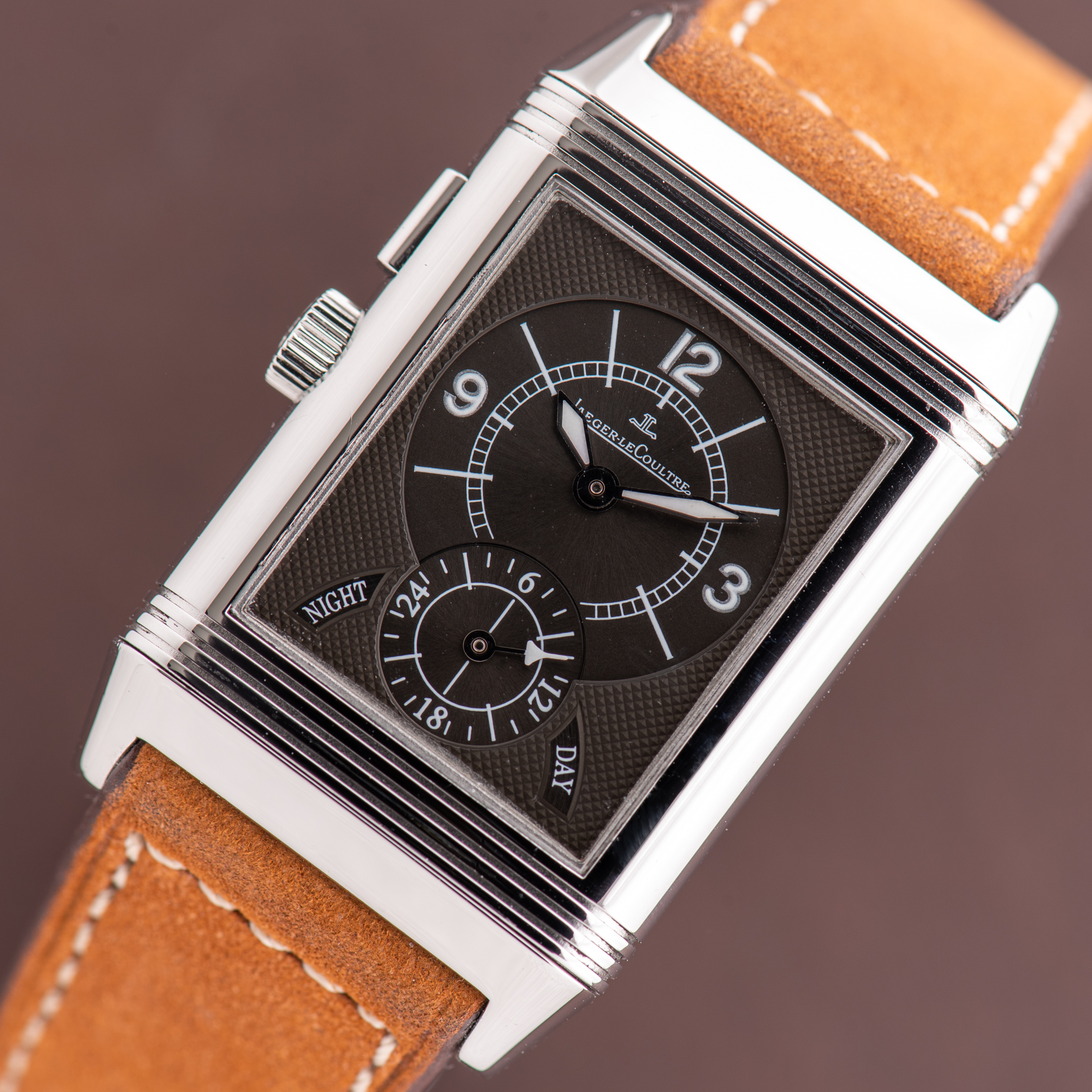 Vue de Jaeger LeCoultre Reverso Duoface Day & Night Réf 272.8.54