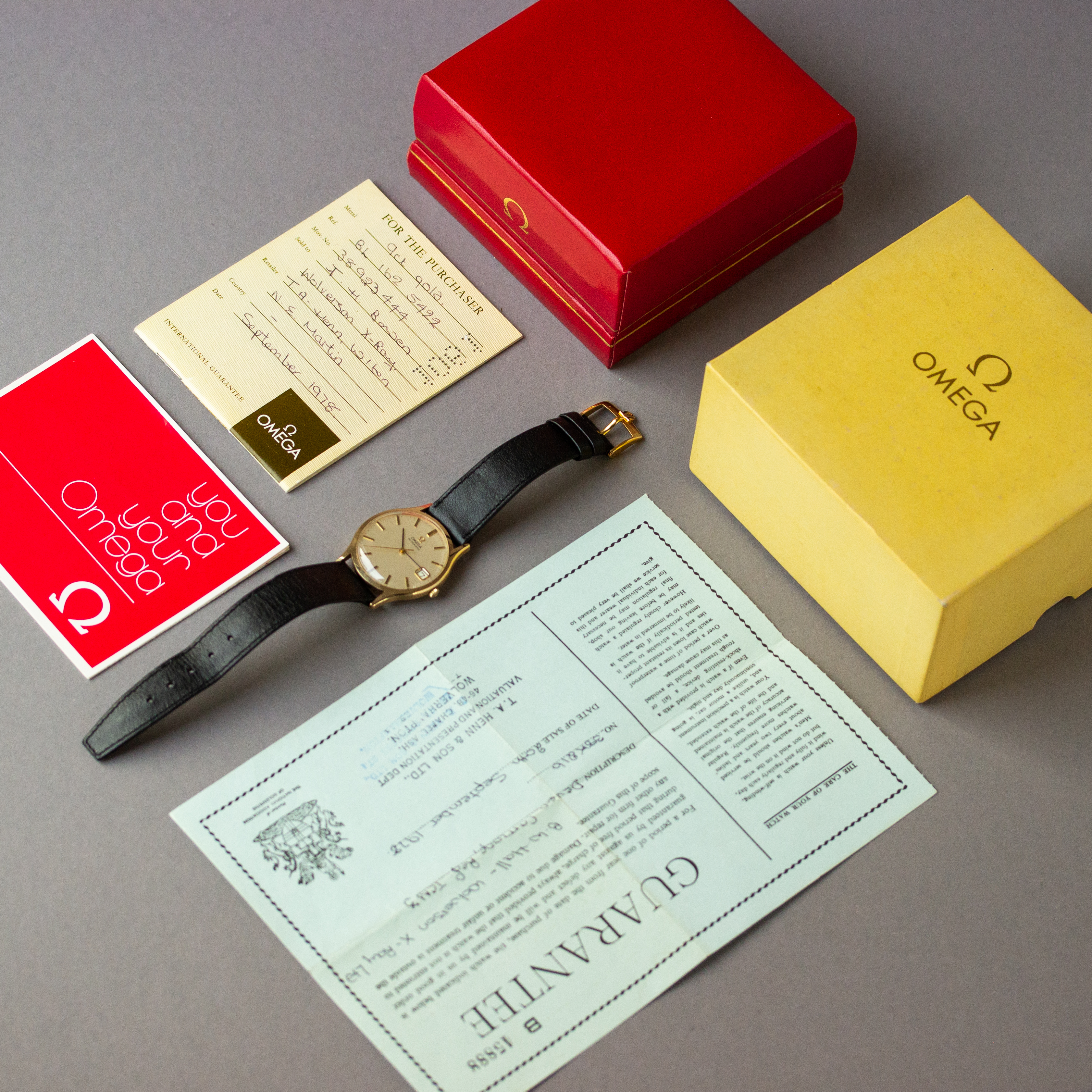 Vue de Omega Automatic Dress Full Set Mint NOS 9K Yellow Gold Unishell case from 1978