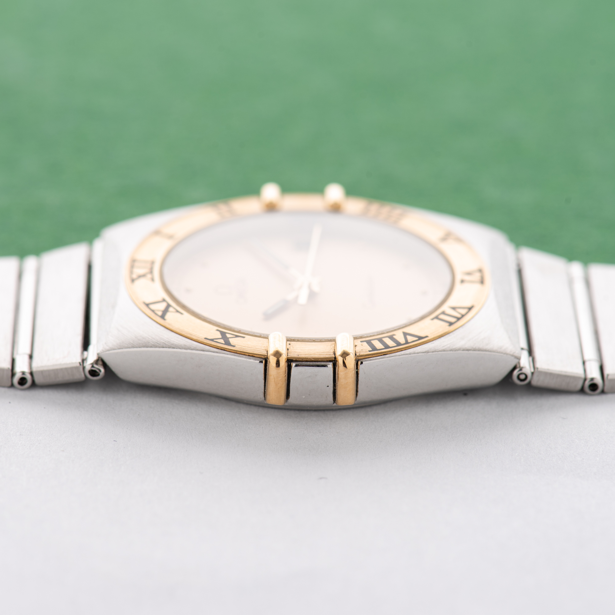 View of Omega Constellation 18K Gold Bezel Date From 1991 Ref 396.1080 Full set
