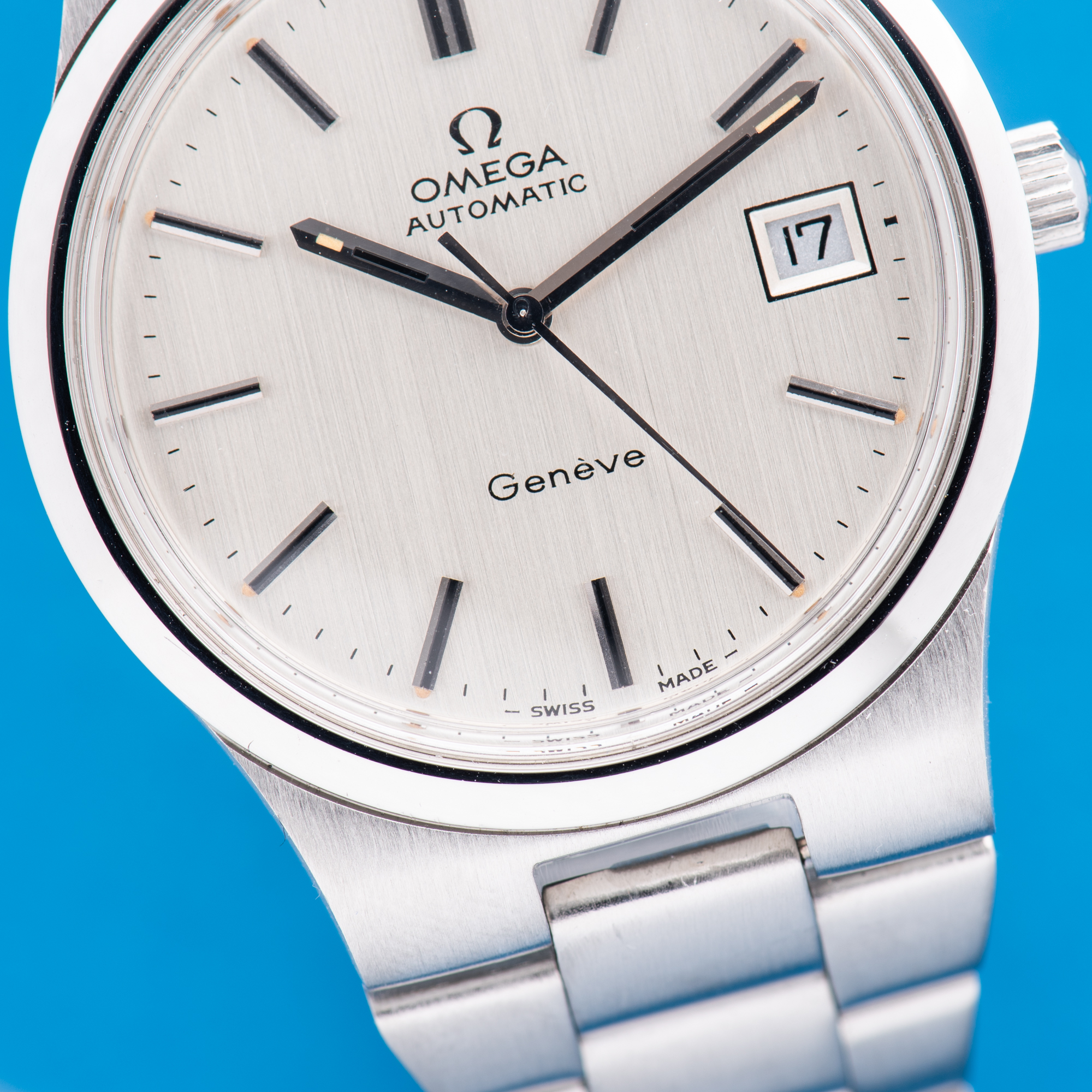 Vue de Omega Genève Automatic Date Silver Réf 366.0832 Year 1974