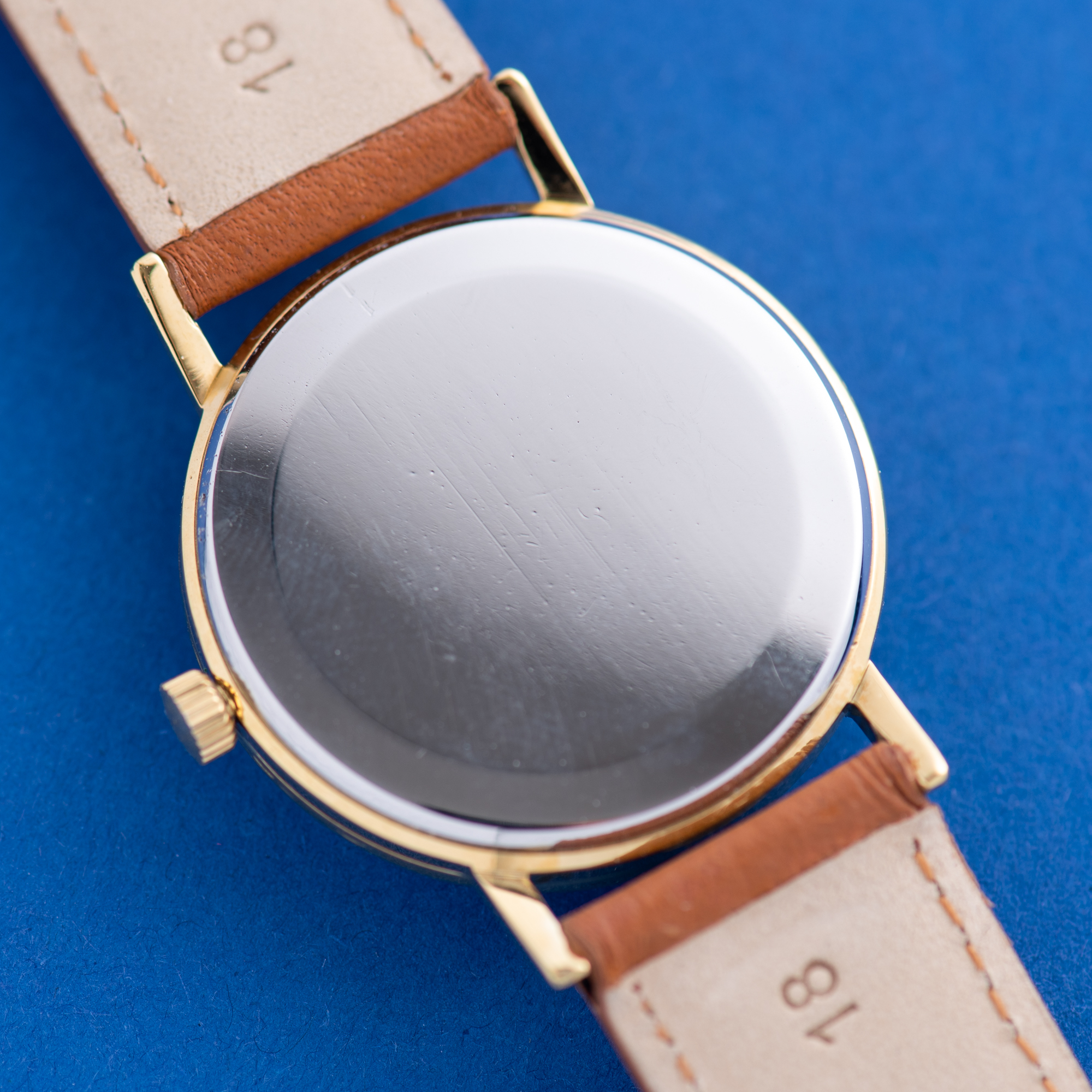 Vue de Omega Dress Centre Seconds Cal 611 Réf 132.004