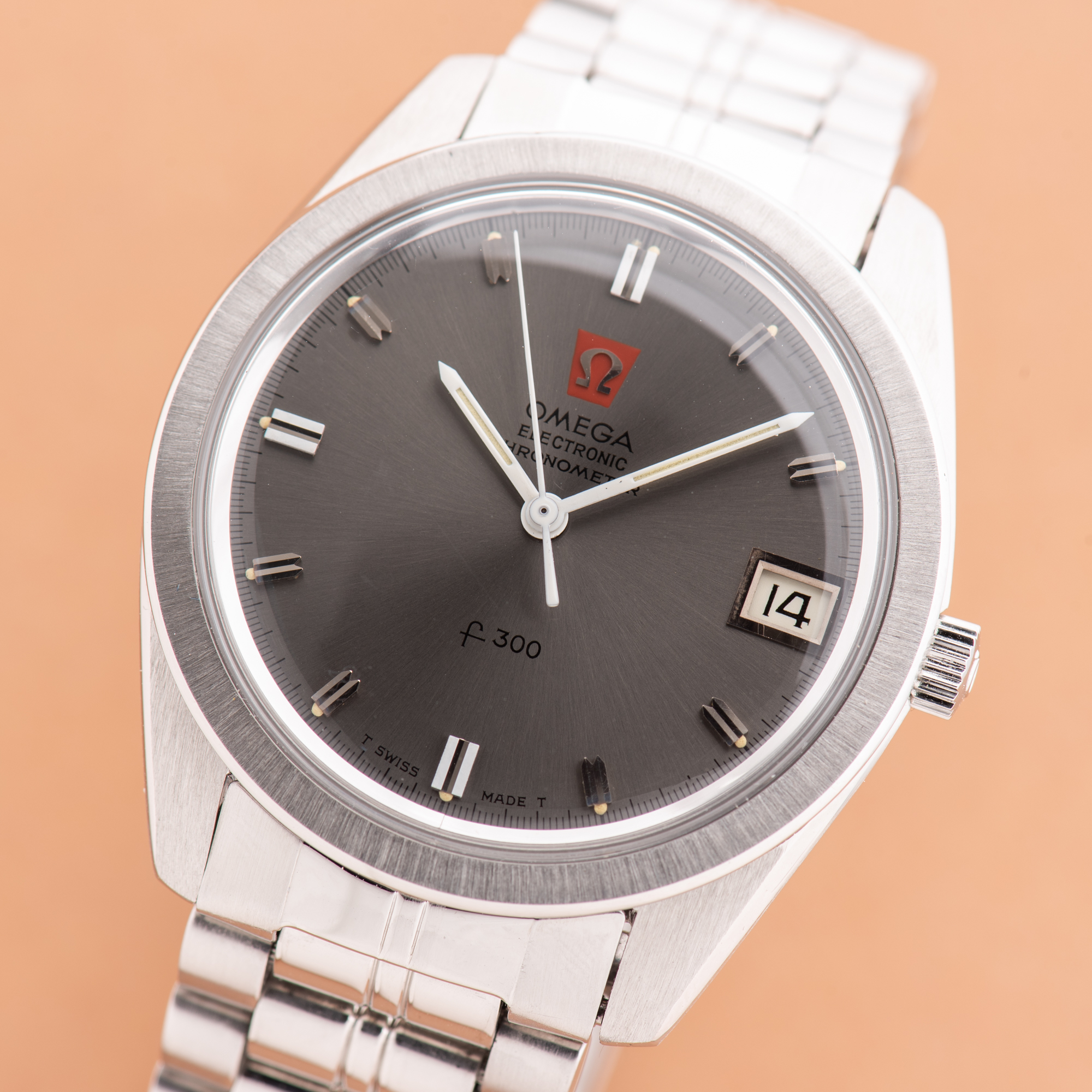 Vue de Omega Constellation Electronic Chronometer F300 from 1972 Réf 198.001