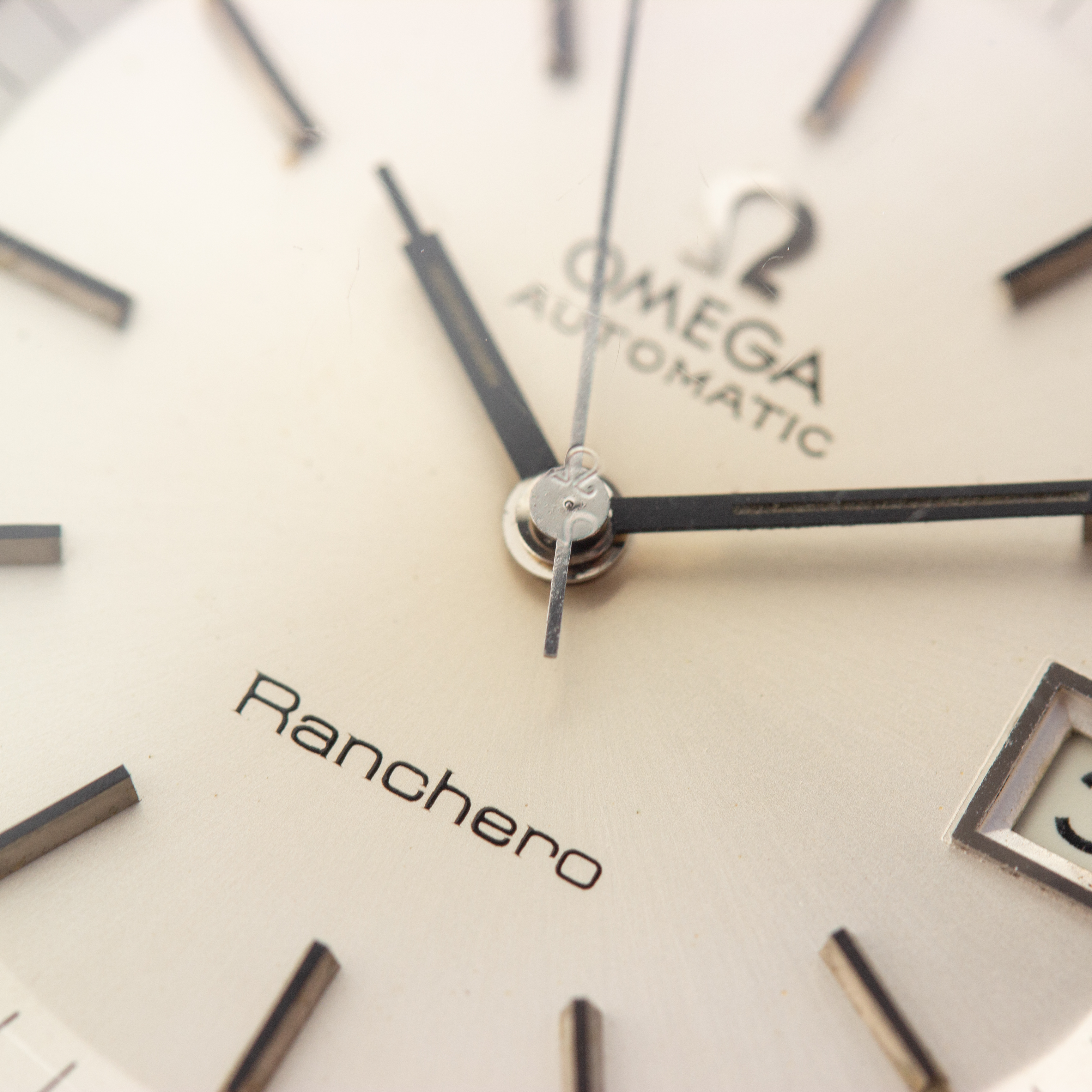 Vue de Omega Ranchero Automatic Date Belgian market Réf 166.0218