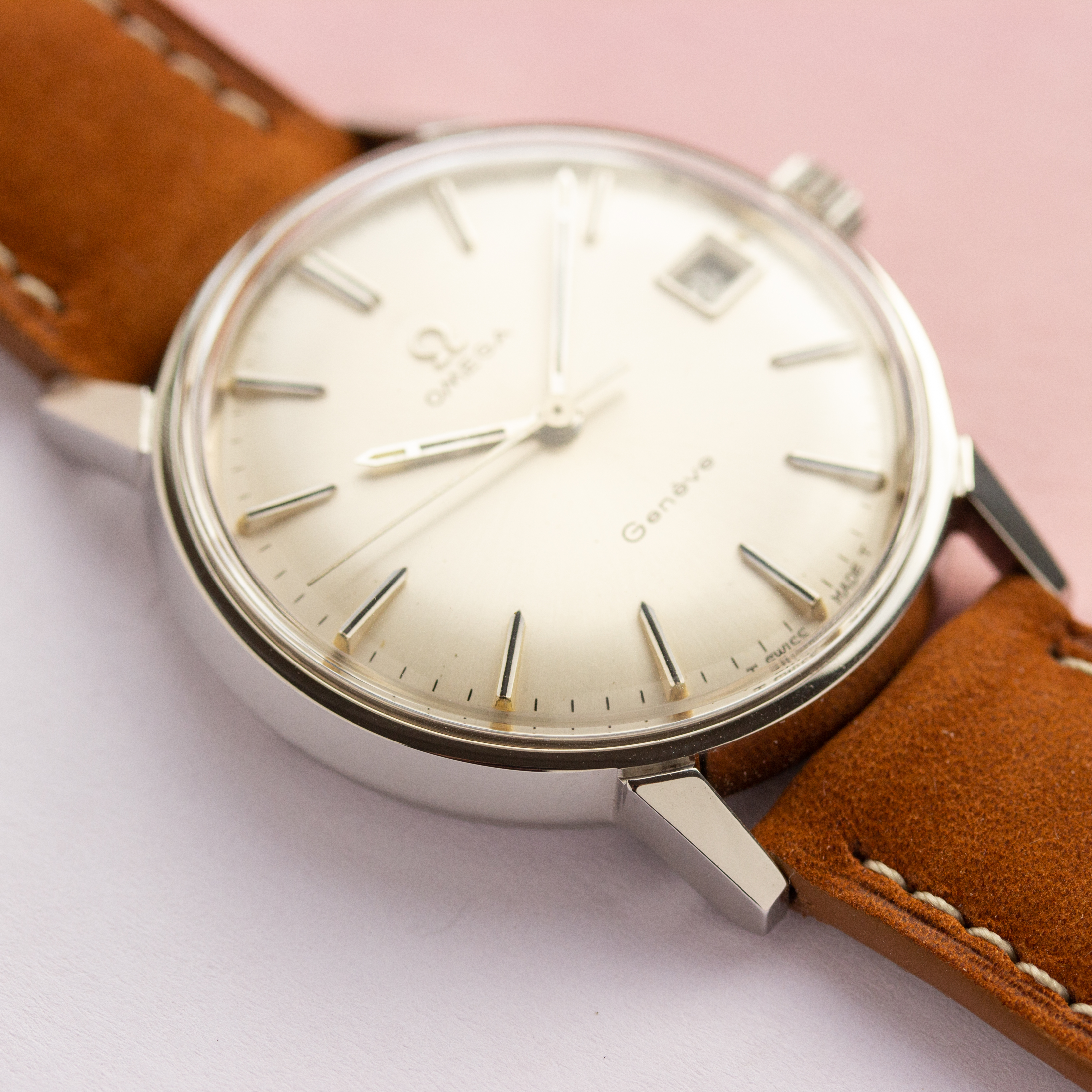 View of Omega Geneva Date Ref 136.00011 cal 613