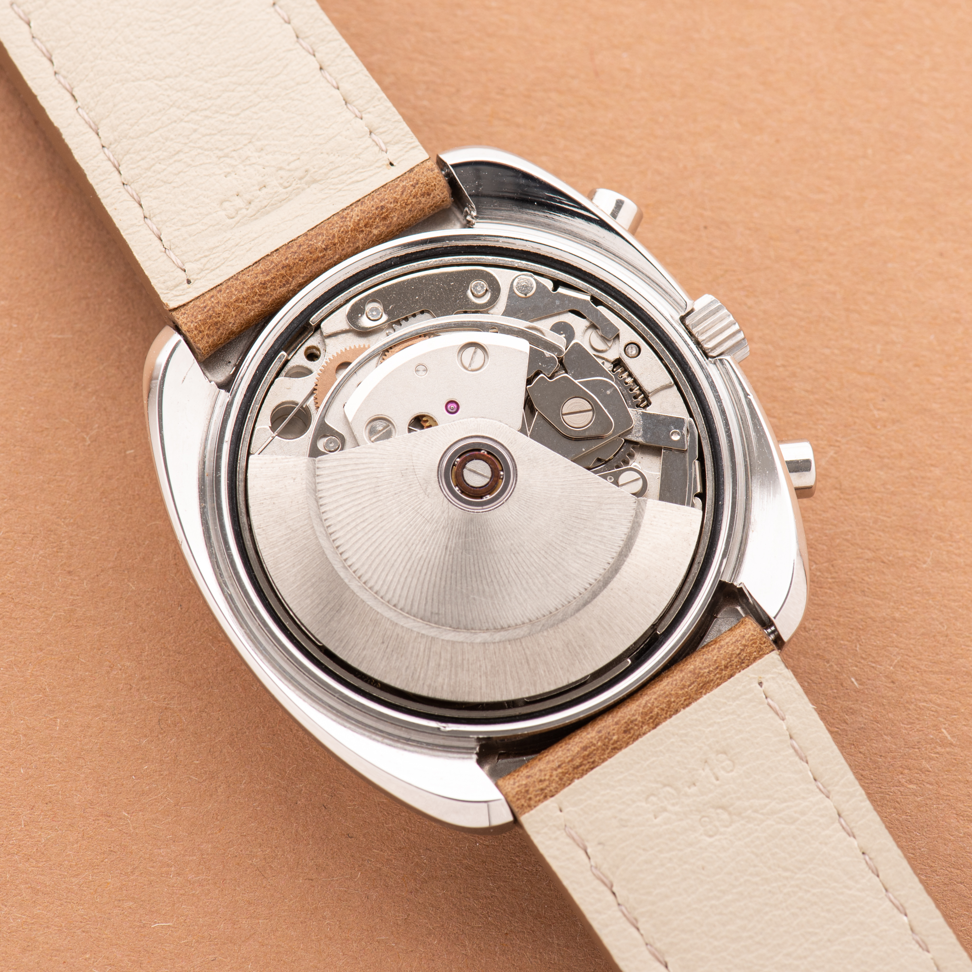 View of Orator Chronograph Day Date Valjoux 7750 Oversize 70s 80s Réf 64-76