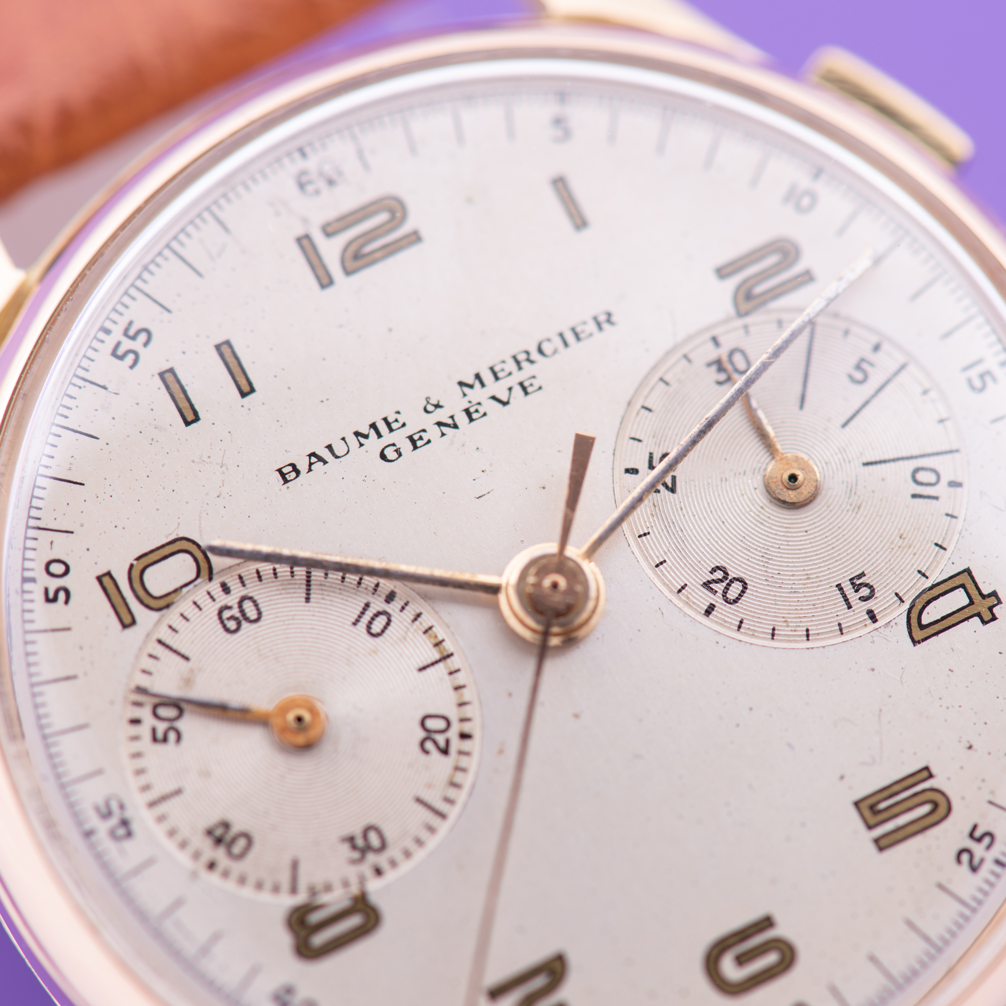 Vue de Baume et Mercier Genève Chronograph 18K 1949 Landeron 48