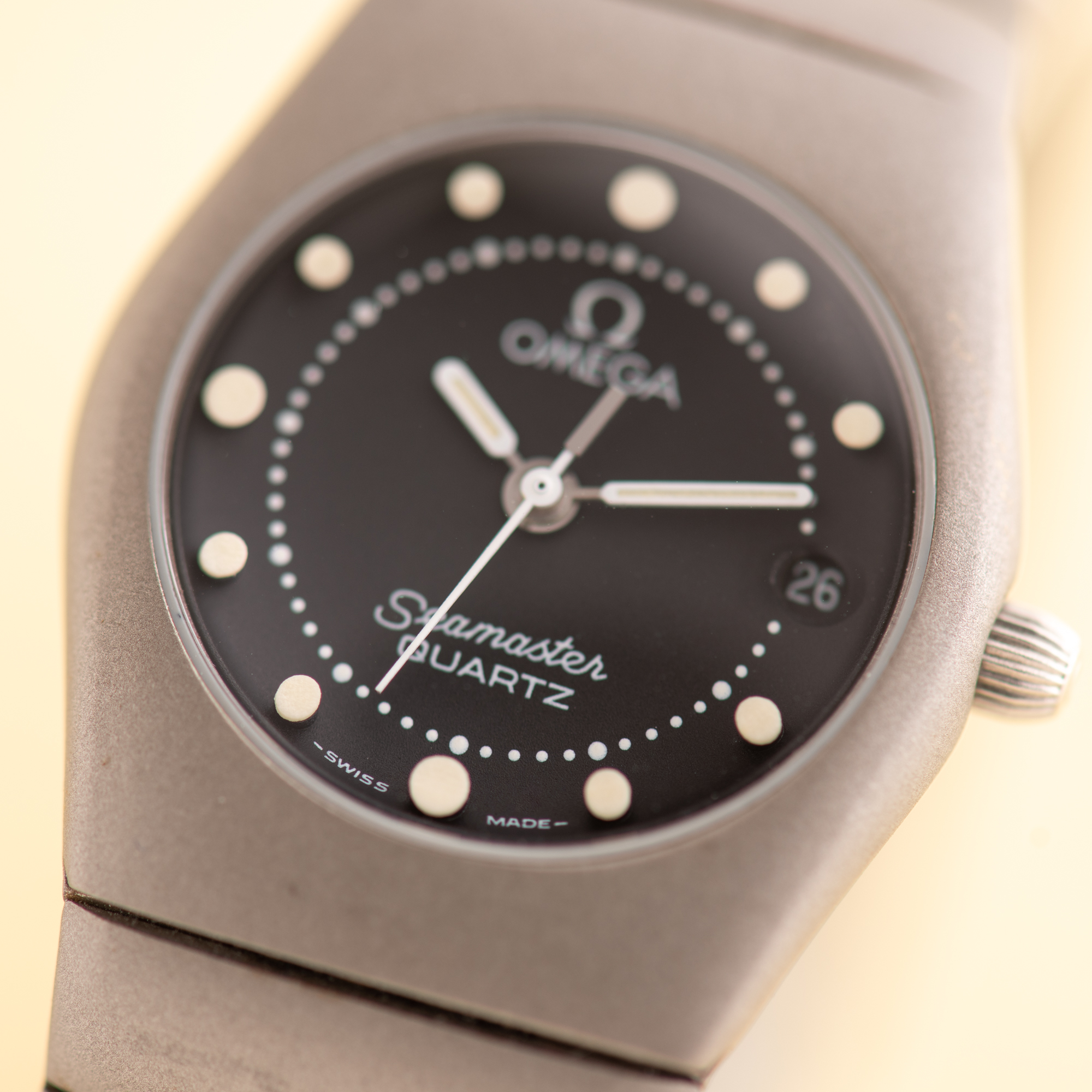 View of Omega ‘Recife’ Seamaster Oxidized Steel 1984 Cal 1426 Réf. 596.0061 / 796.0856