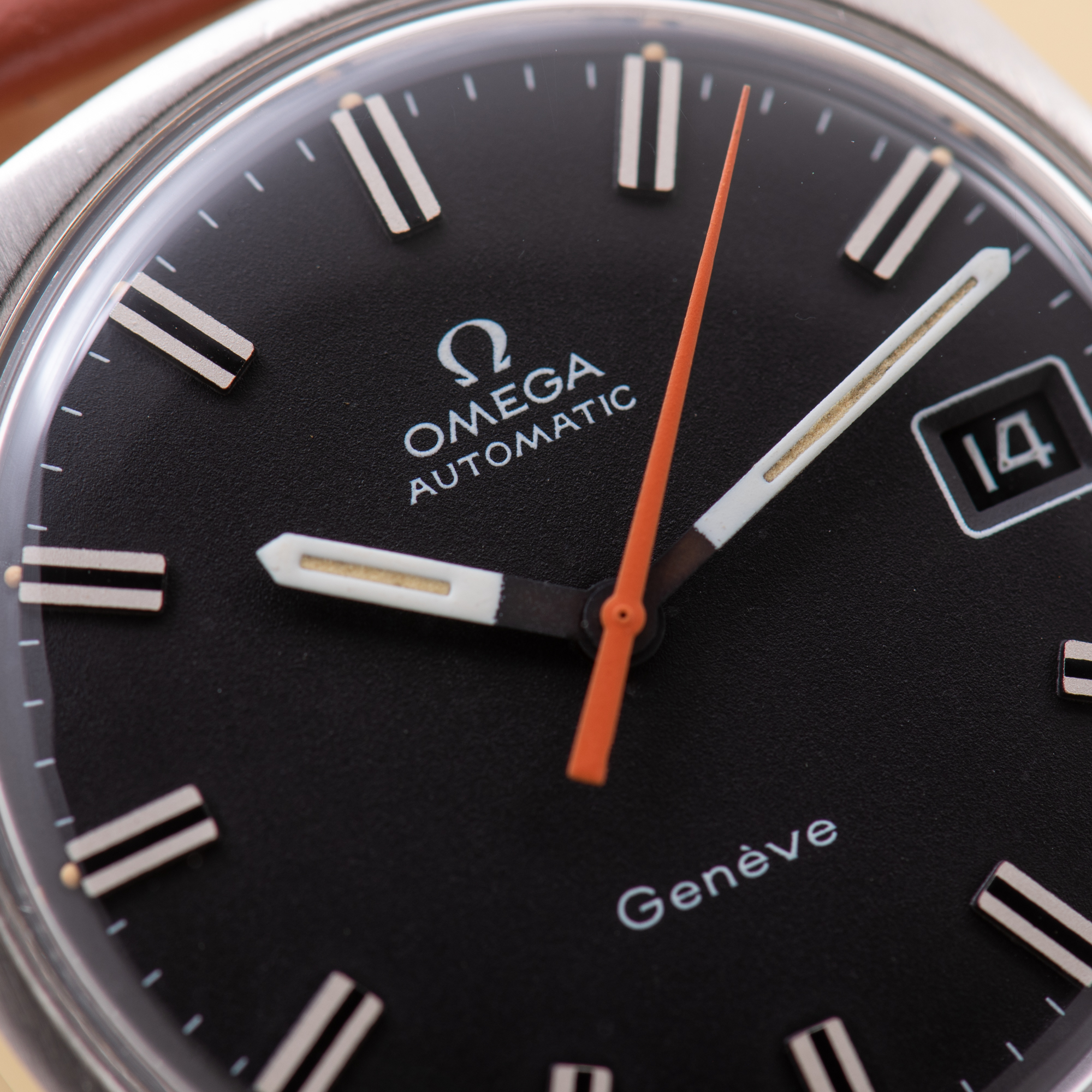 Vue de Omega Genève Automatic Black Ultraman from 1968 Cal 565 Réf 166.041