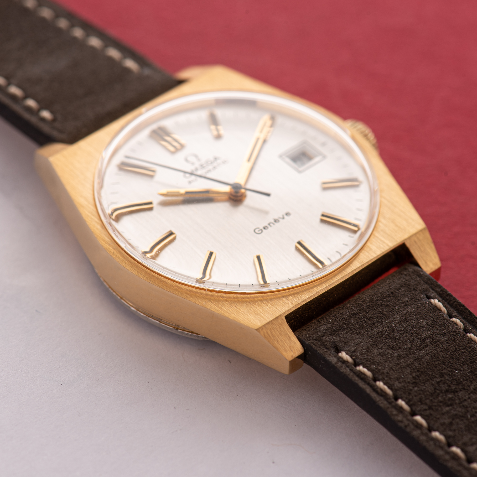 Vue de Omega Genève Automatic Date Cal 1481 from 1972 Réf 166.0118