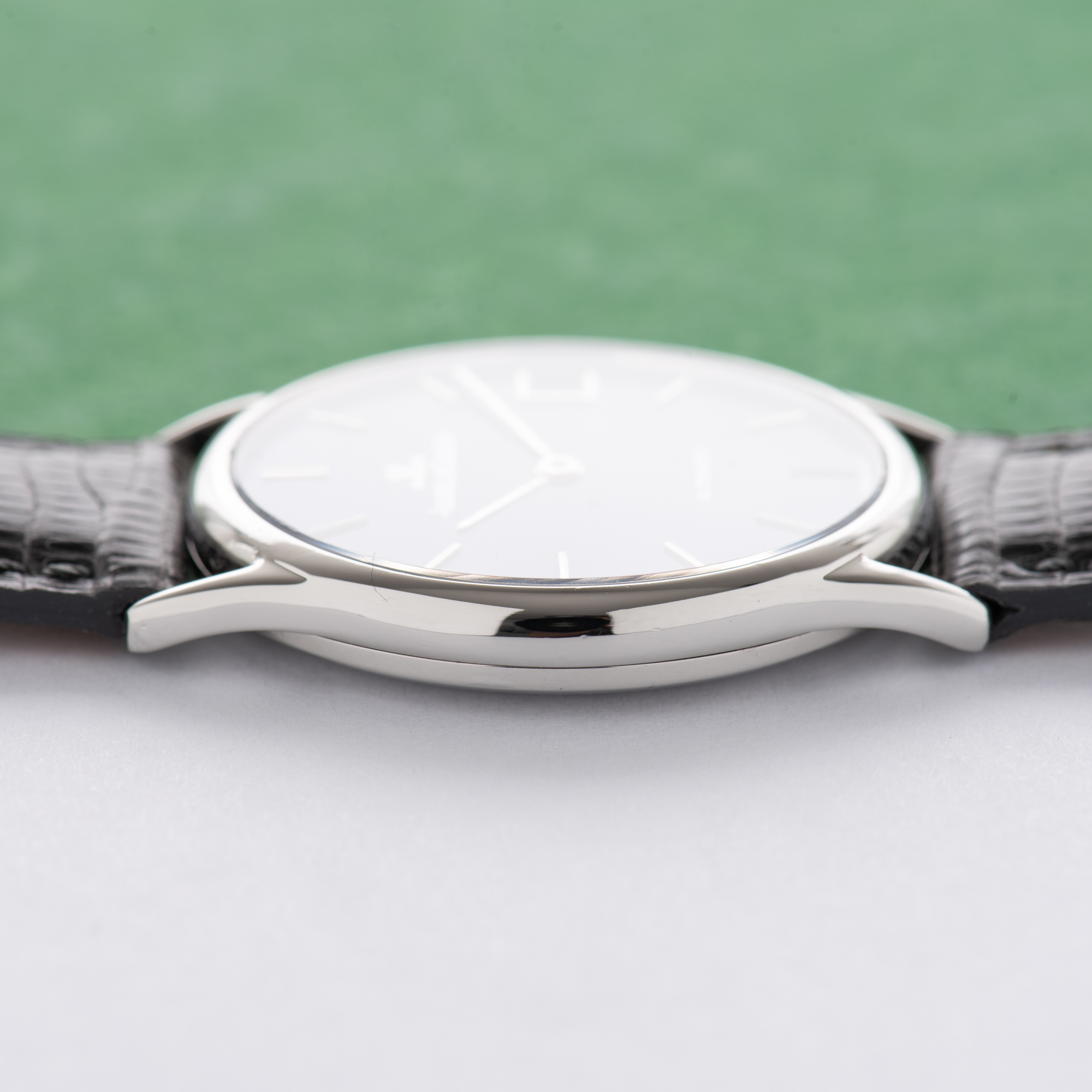 Vue de Jaeger LeCoultre Automatic Ellipse Blue Cal 900​​​​​​​ Réf 5002.42