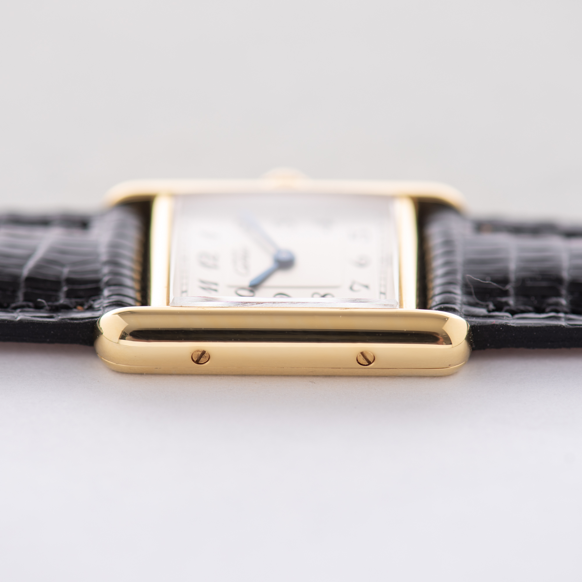 Vue de Cartier Must de Tank Vermeil Quartz Breguet Dial Réf 5057001