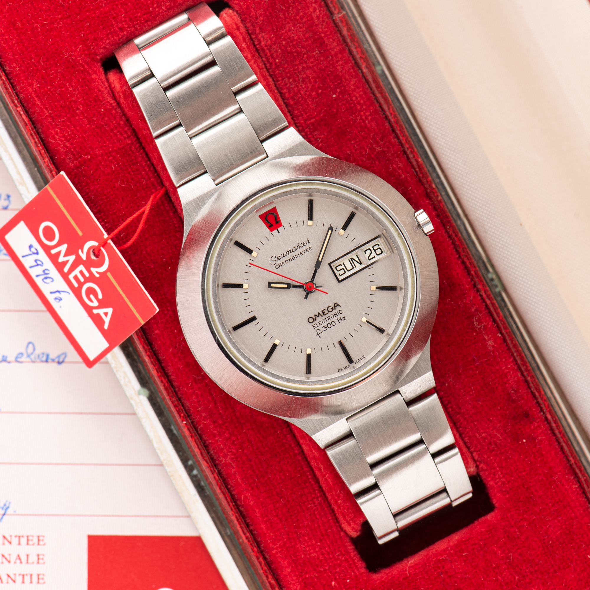 View of Omega Seamaster Electronic Chronometer F300Hz DayDate Full Set 1974 Réf 198.0018