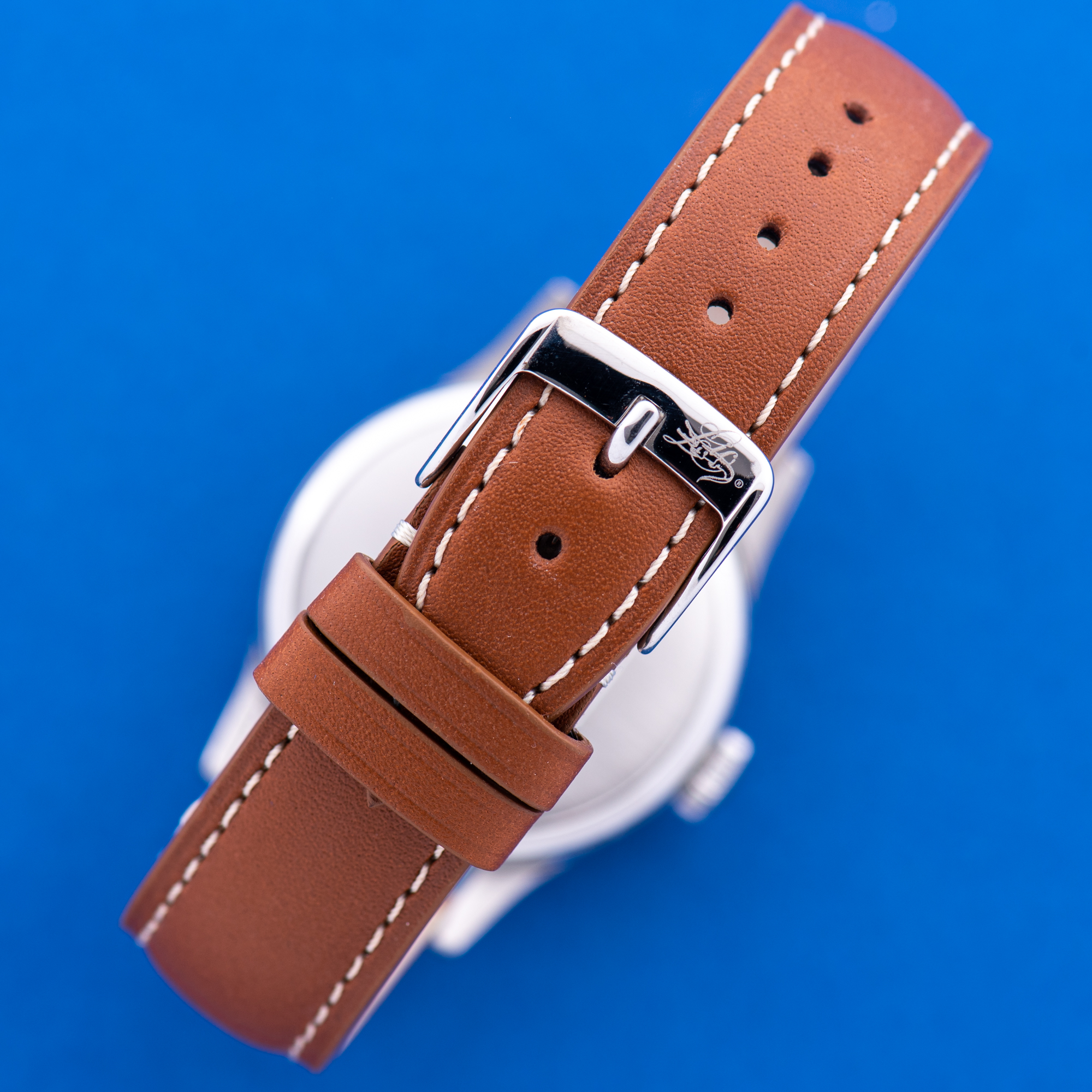 Vue de Longines Dress Watch Centre Seconds 1940s Réf 6099