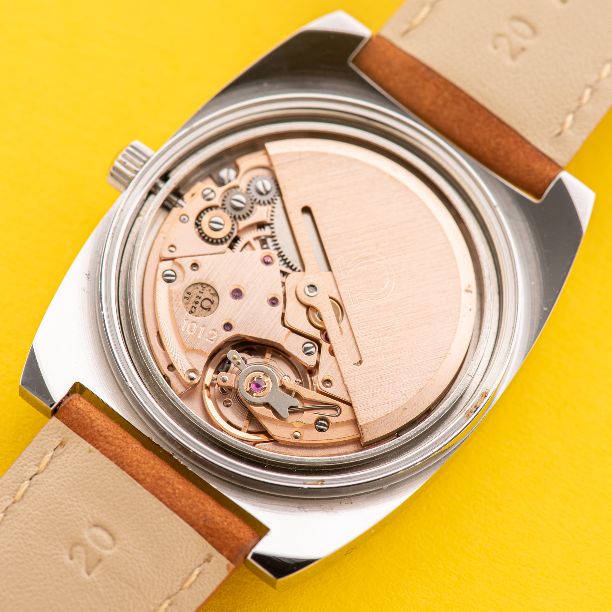 Vue de Omega Genève Automatic Date Square TV from 1974 Réf 166.0190