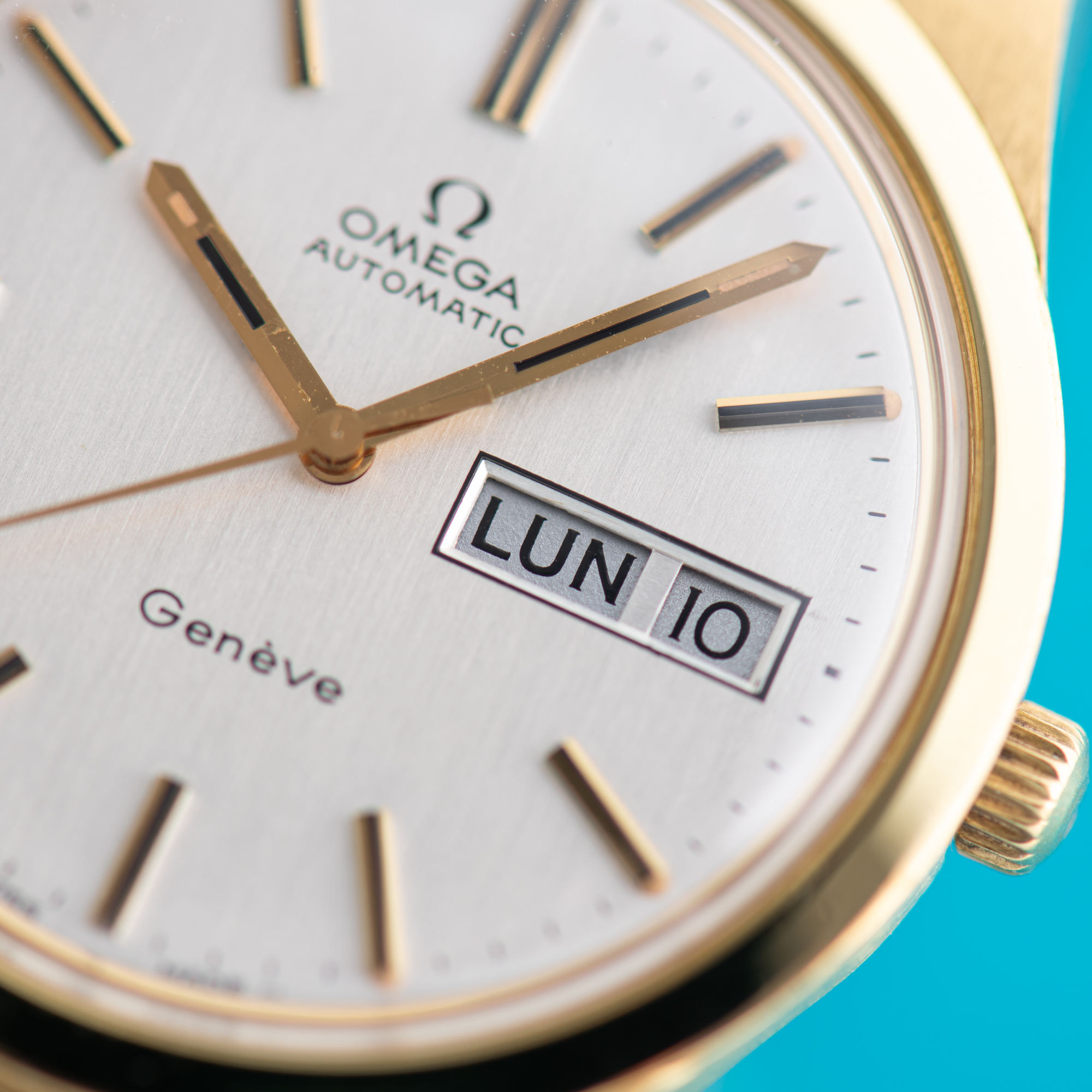 Zicht op Omega Genève Dag Datum Automatisch Cal 1022 Ref 166.069