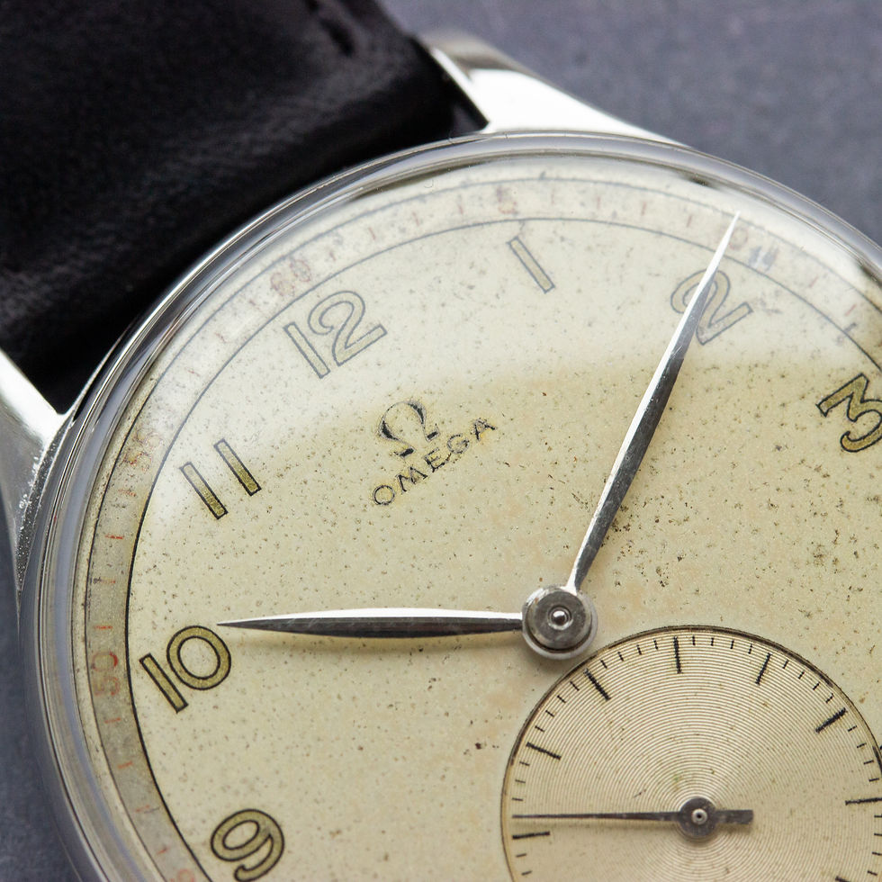 Thumbnail: Omega Dress Sub Second 30T2 1946 Réf 2317