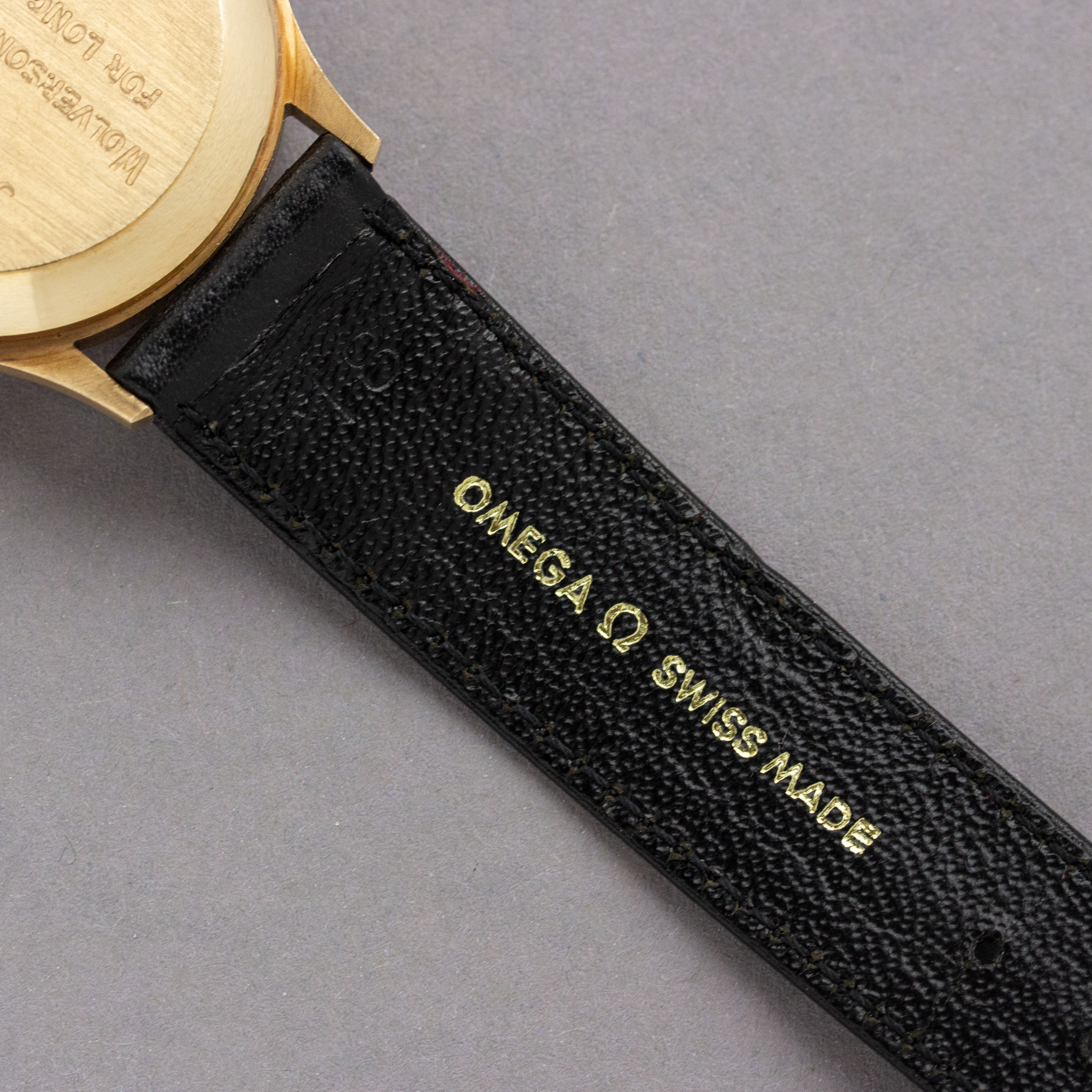 Vue de Omega Automatic Dress Full Set Mint NOS 9K Yellow Gold Unishell case from 1978