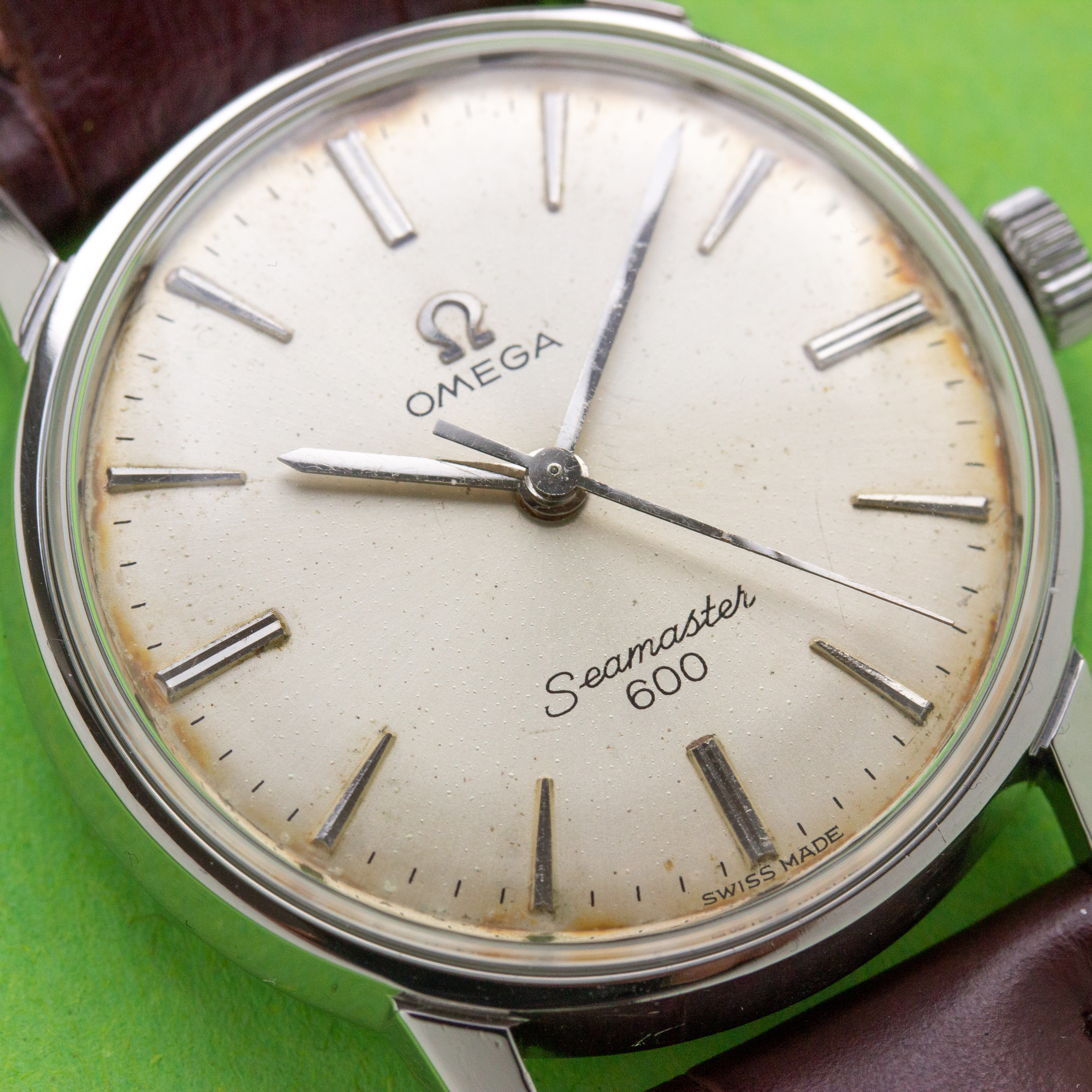 Vue de Omega Seamaster 600 réf 135.012