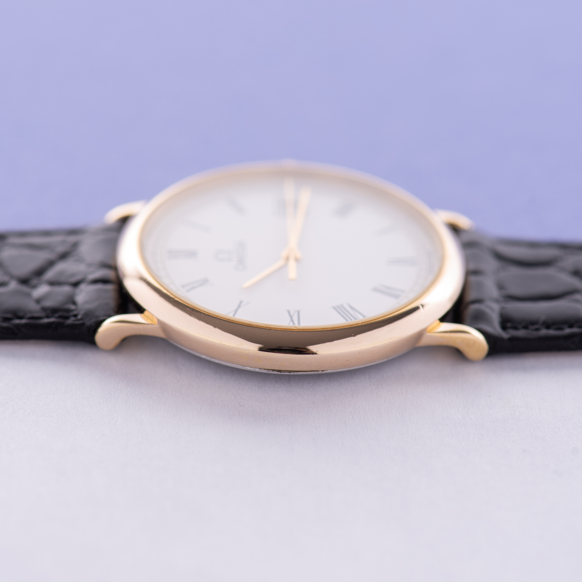 Vue de Omega De Ville Date Quartz Réf 196.0312