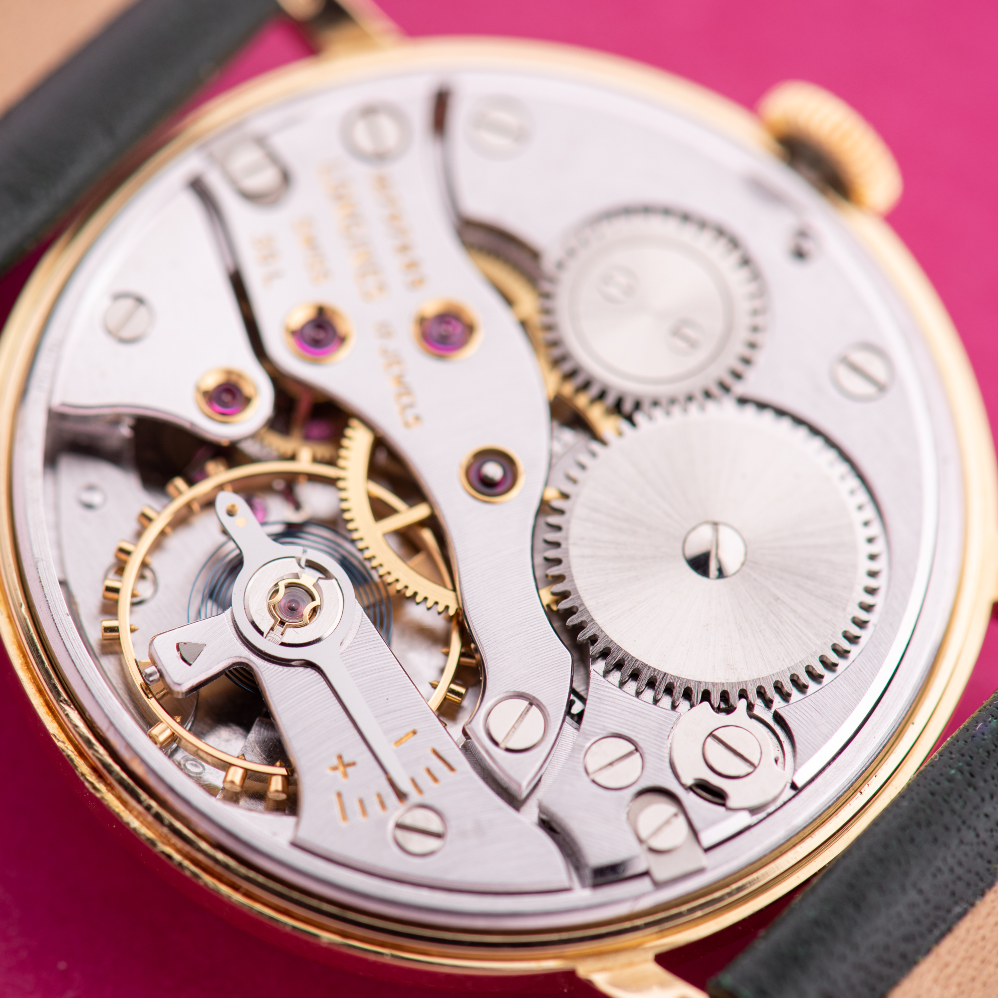 Vue de Longines Dress Sub Seconds 30L 18K Réf 7515