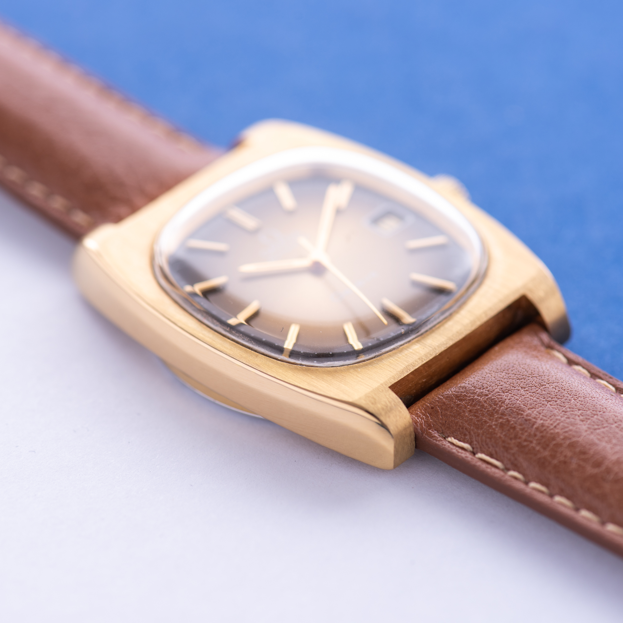 Vue de Omega Genève Automatic Date Brown Vignette From 1973 Réf 166.0190
