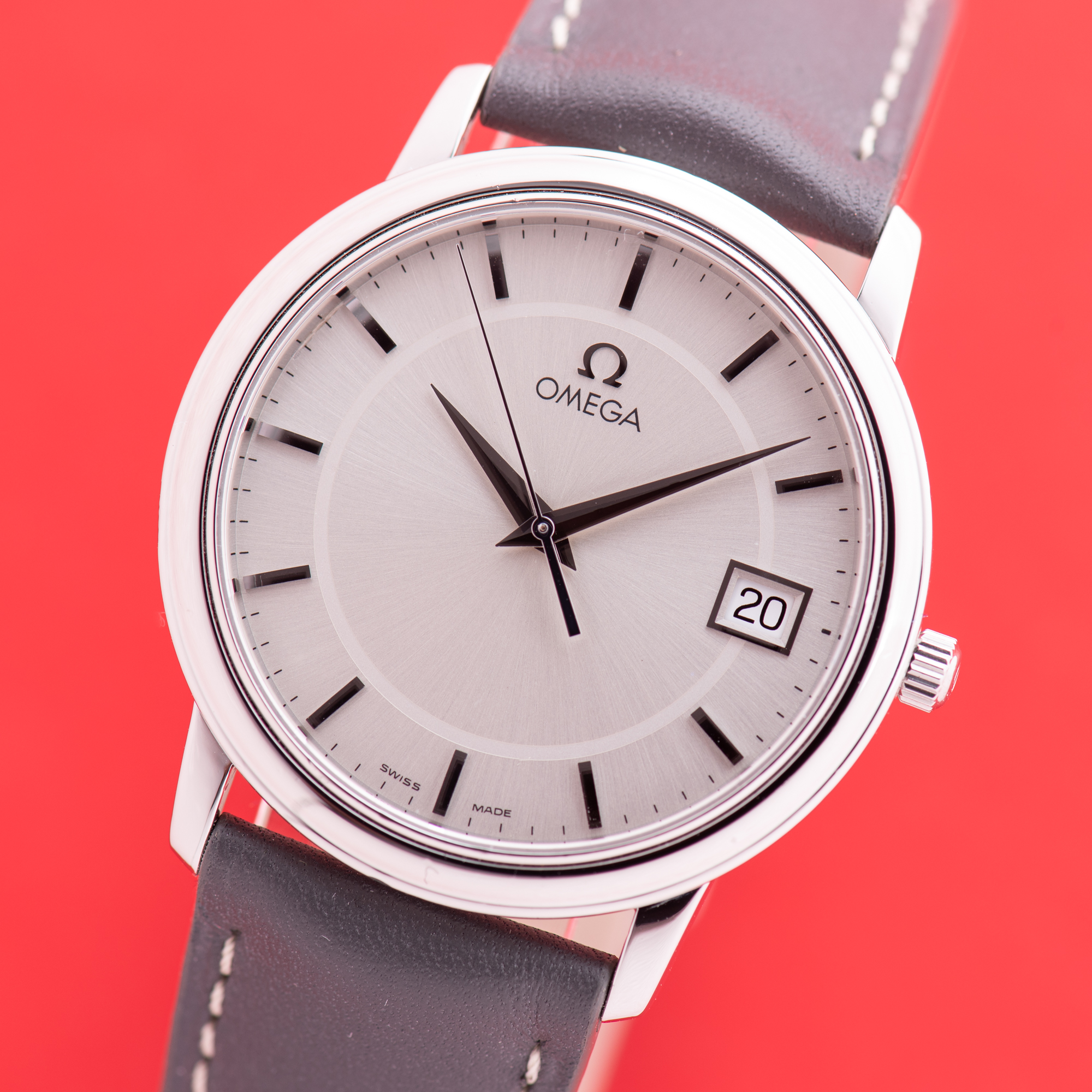 Vue de Omega De Ville Prestige Quartz cal 1532 Réf 196.1150