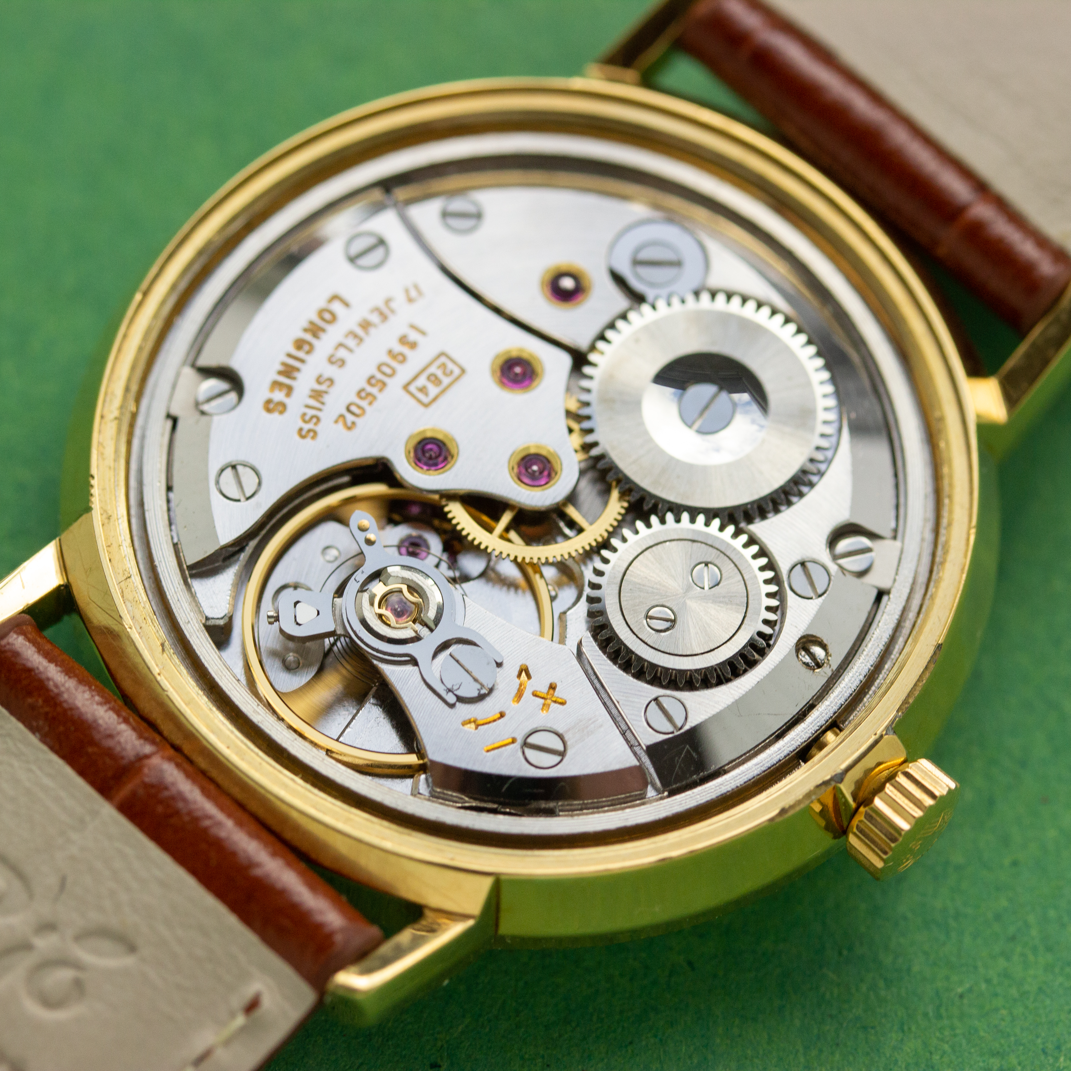 Zicht op Longines Flagship Dress centre seconden ref 7812