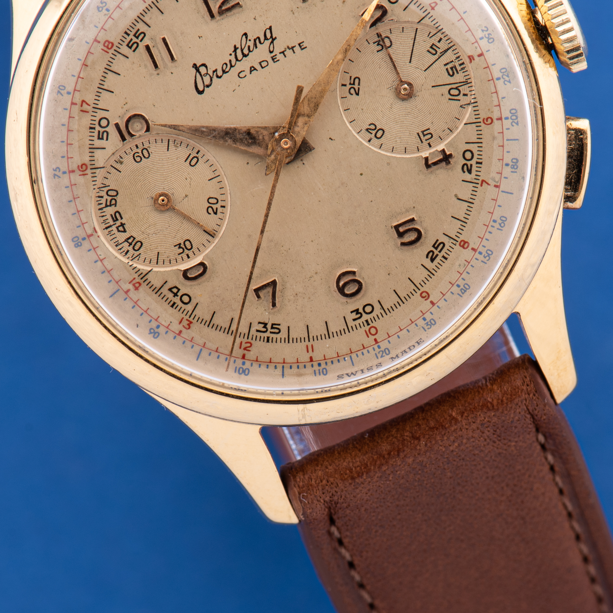 Zicht op Breitling Cadette Chronograaf Venus 188 Ref 1189