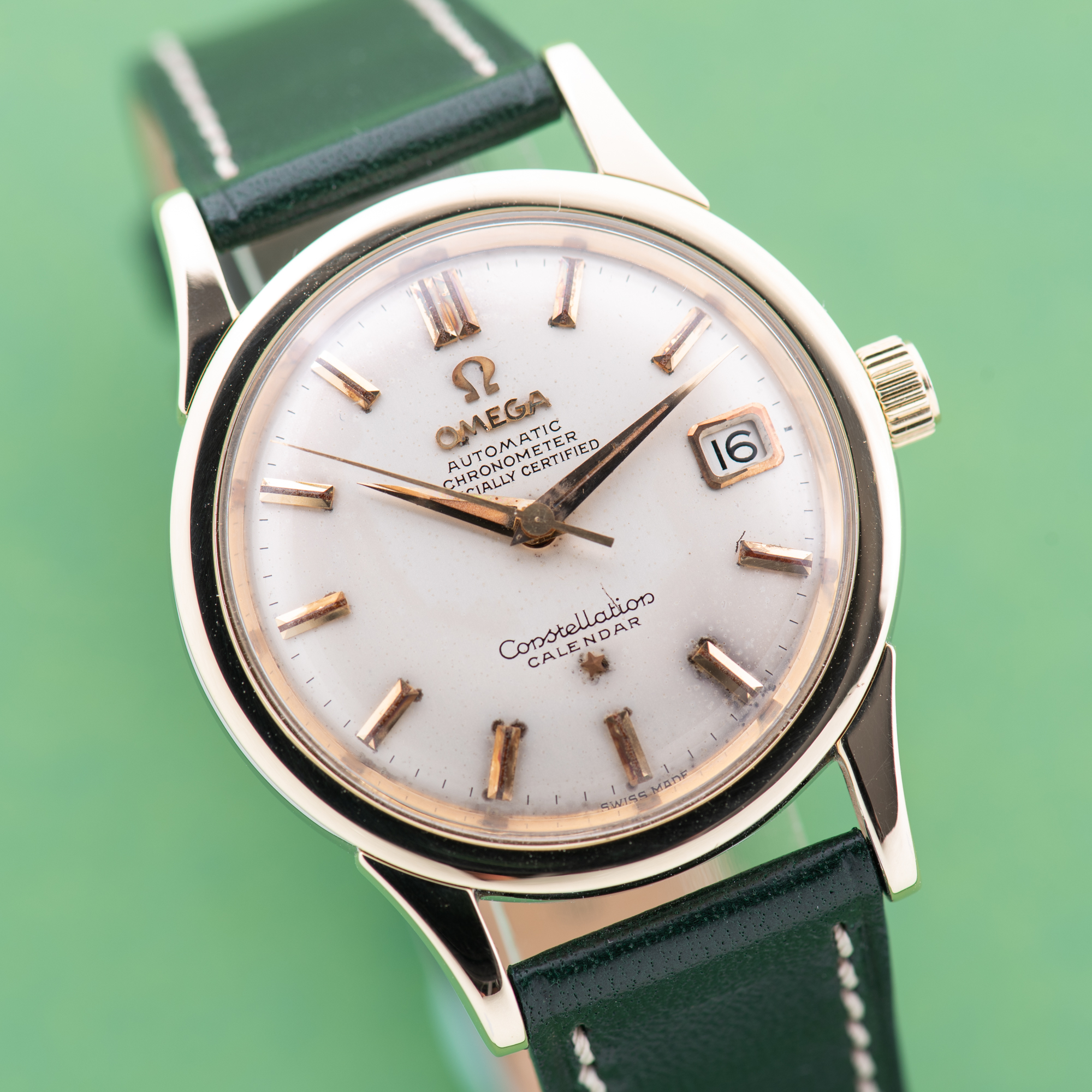 View of Omega Constellation Calendar 18K Gold/Steel Cal 504 from 1959 Ref 2943