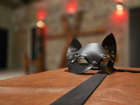 How to Prepare for Your First Visit to a BDSM Playroom - A Gentle Guide for Curious Explorers