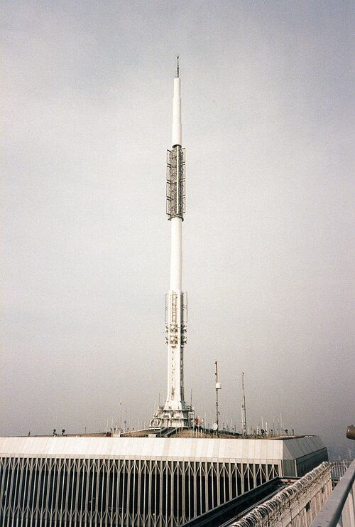 The telecommunications antenna on the original 1 World Trade Center (the North Tower)