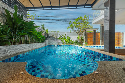 Grand Gala Swimming Pool