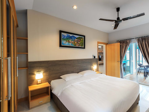 Gala Villa Master Bedroom