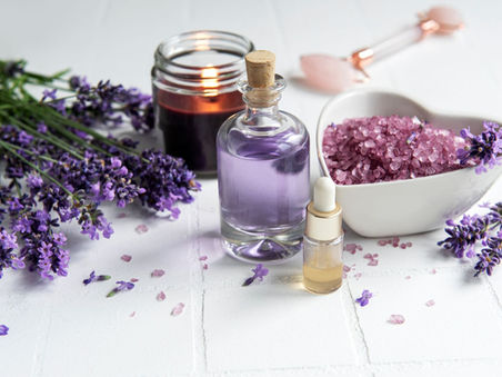 Enhancing Well-being: 5 Outstanding Benefits of Essential Oils