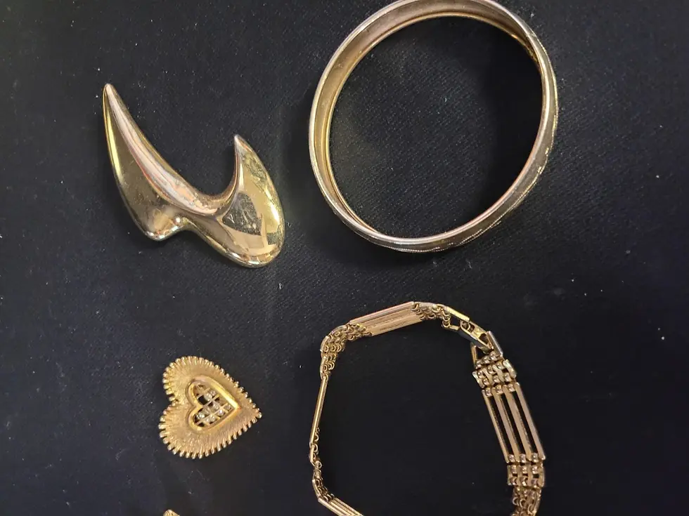 Thumbnail: Vtg to Modern Mixed Materials Jewelry Lot 19pc