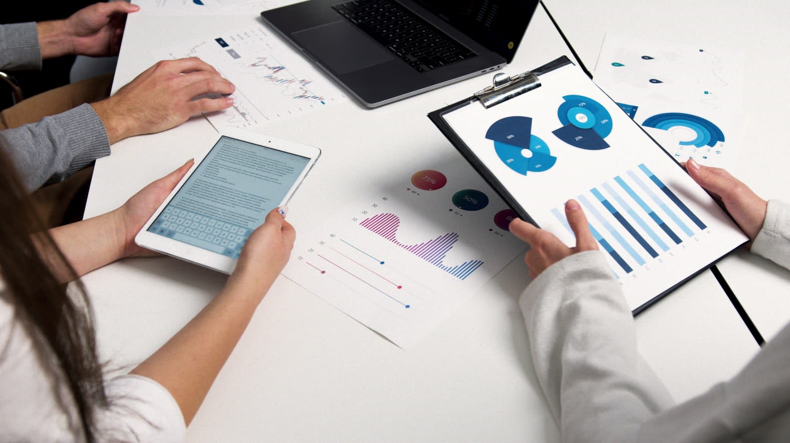 What is Marketing Analytics and Why You Need to Measure ROI