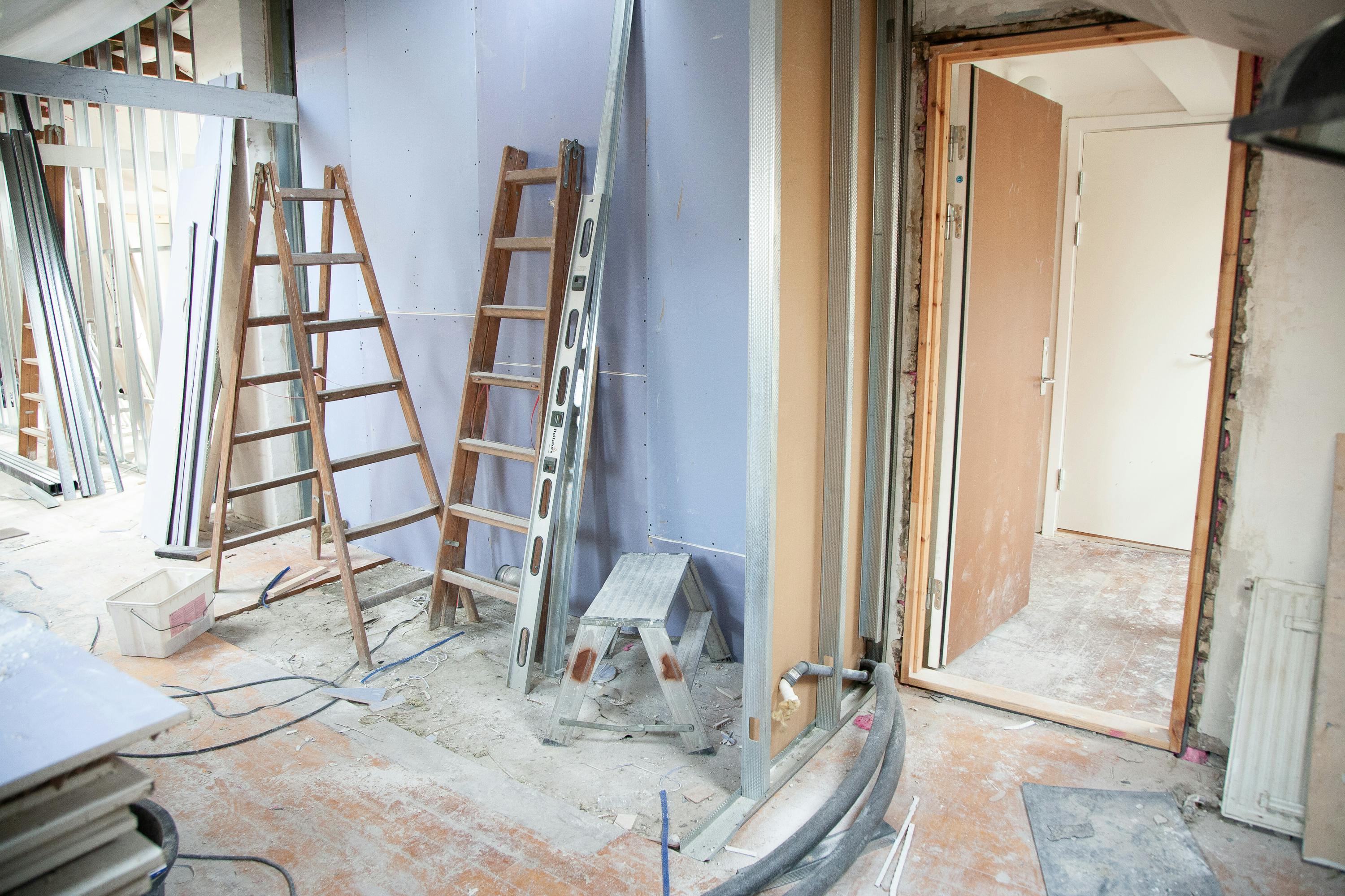 Avoiding Common Problems When Remodeling Your House