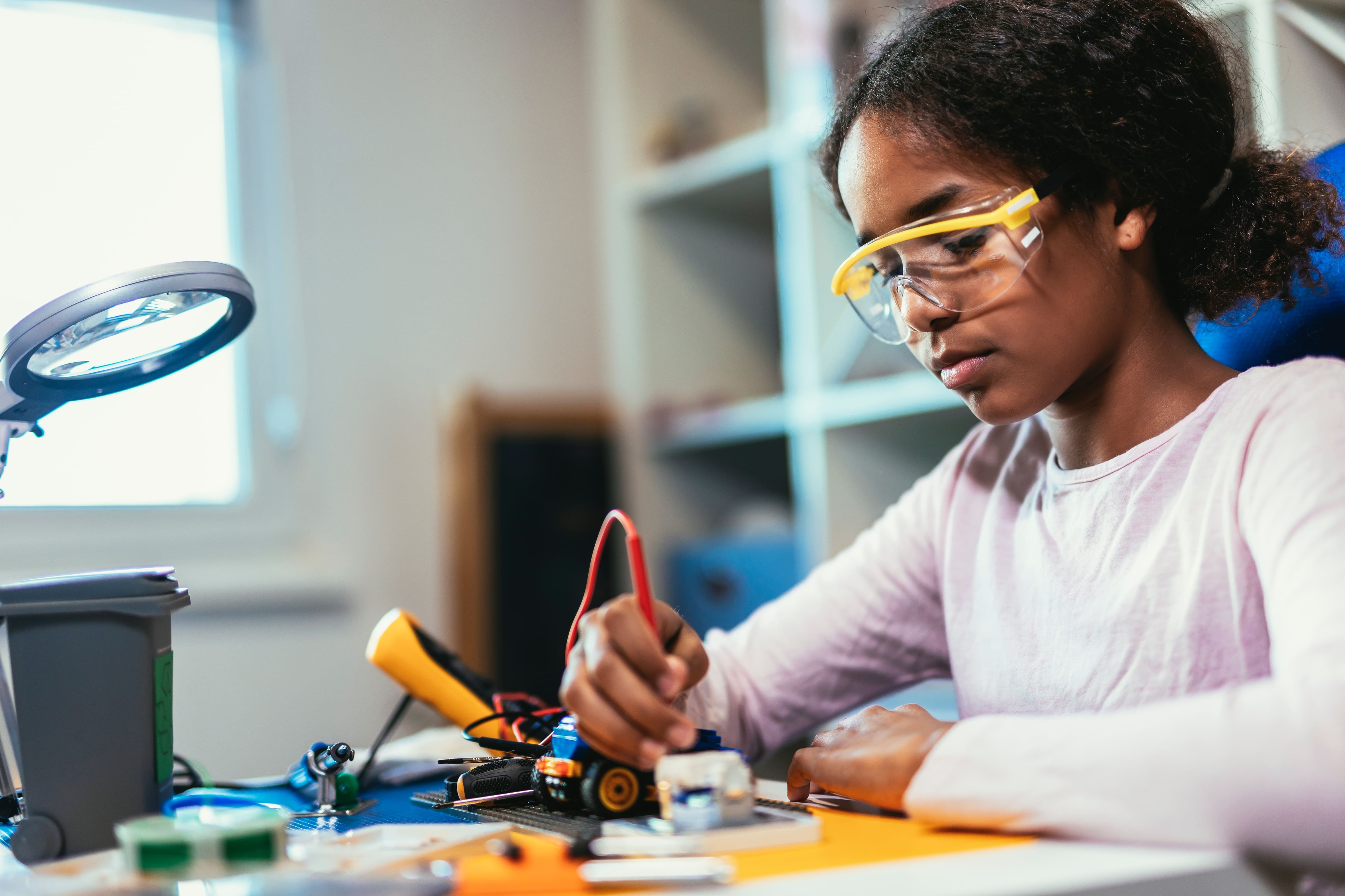 The Benefits of Hands-On Learning: Why Experiential STEM Education Matters